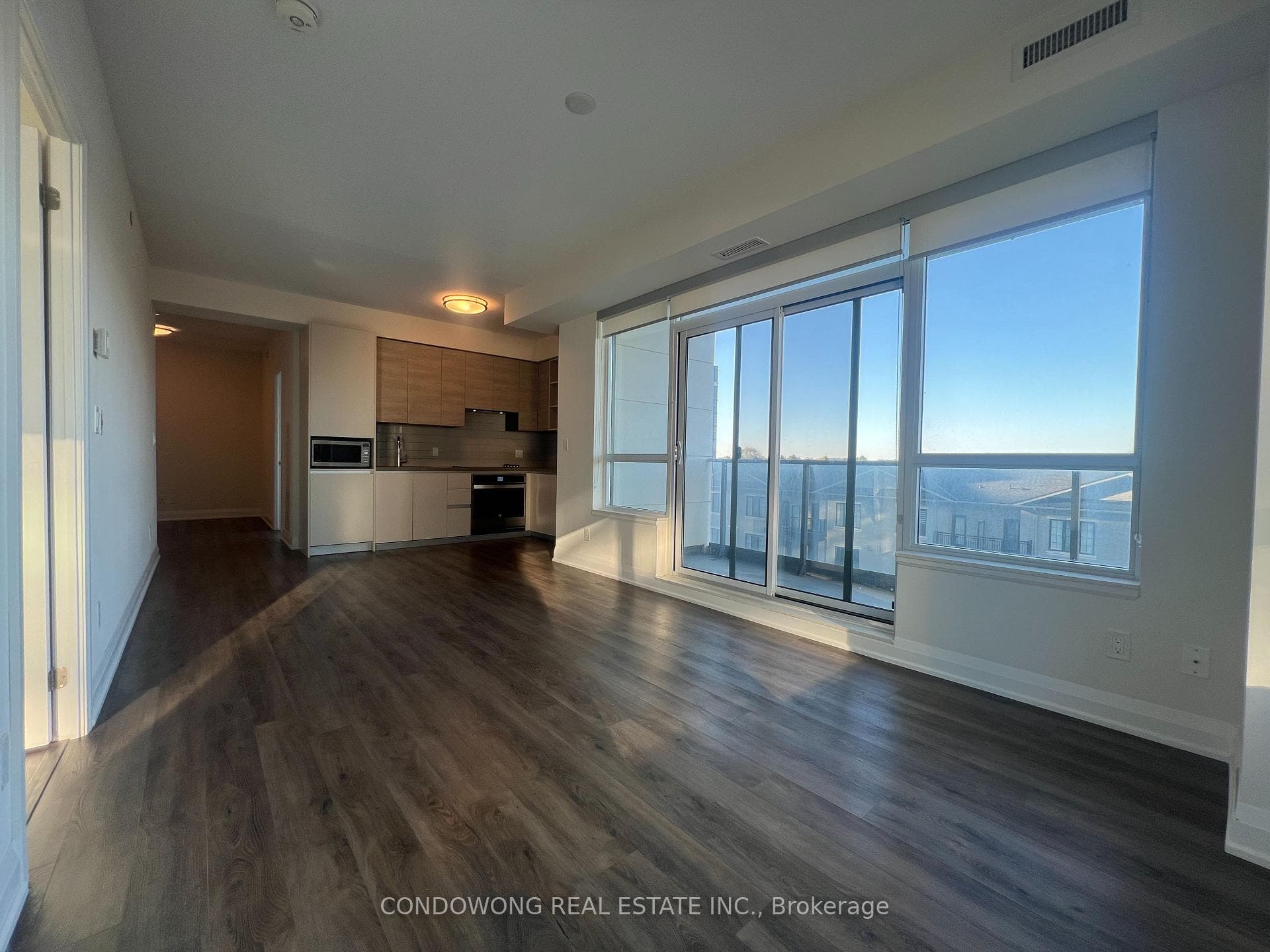 396 Highway 7 N/A Unit 502, Richmond Hill, ON L4B 0G7 - Photo 1