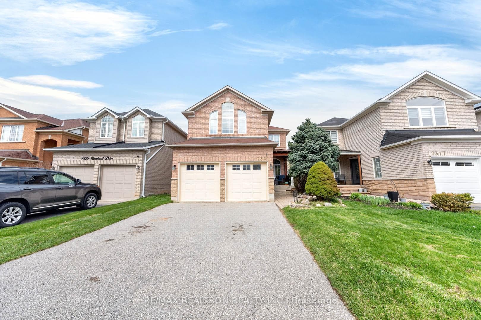 7321 Rosehurst Drive, Mississauga, ON L5N 8P1 - Photo 1