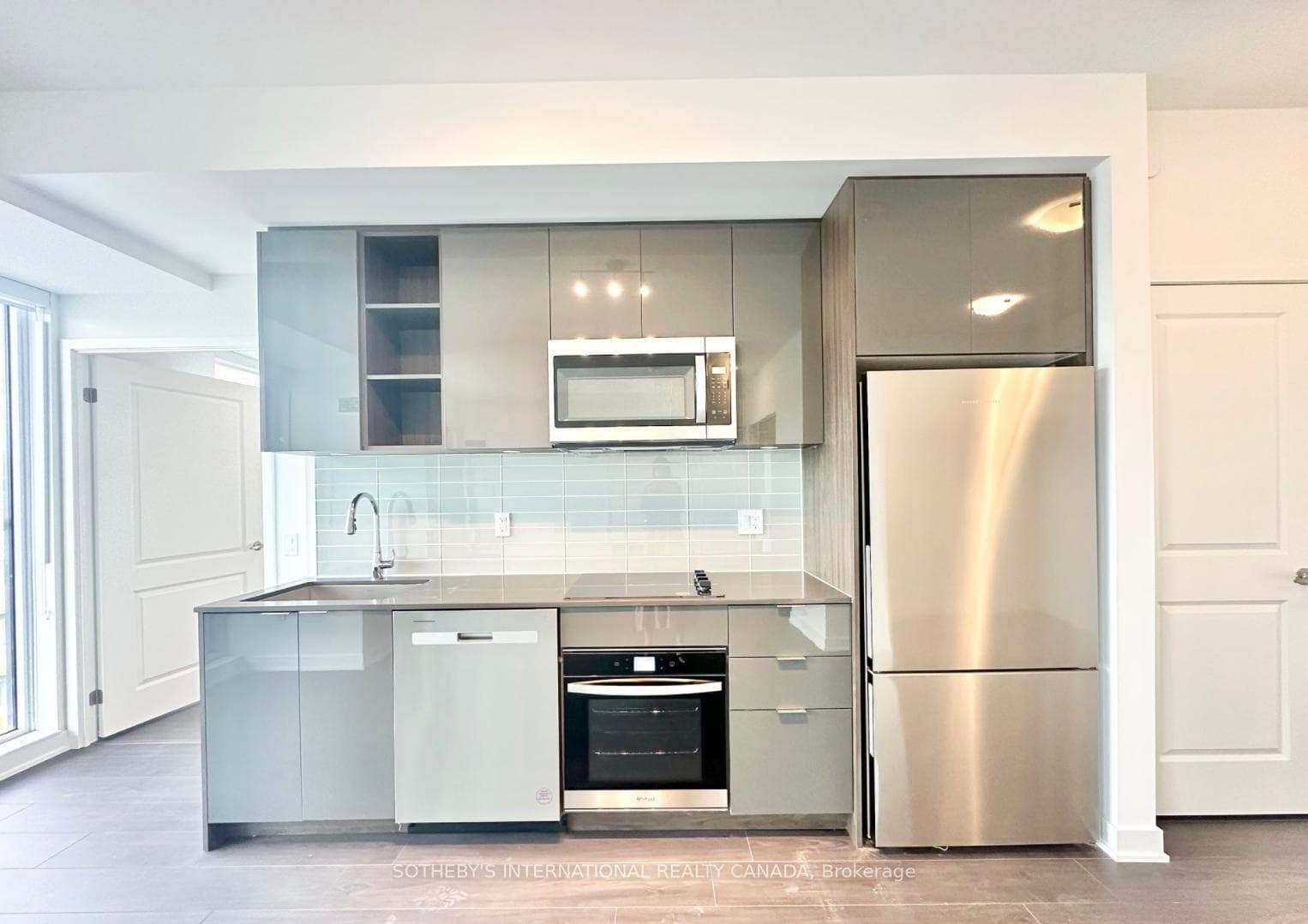 543 Richmond Street Unit 1102, Downtown Toronto / Waterfront, ON M5V 0W9 - Photo 1