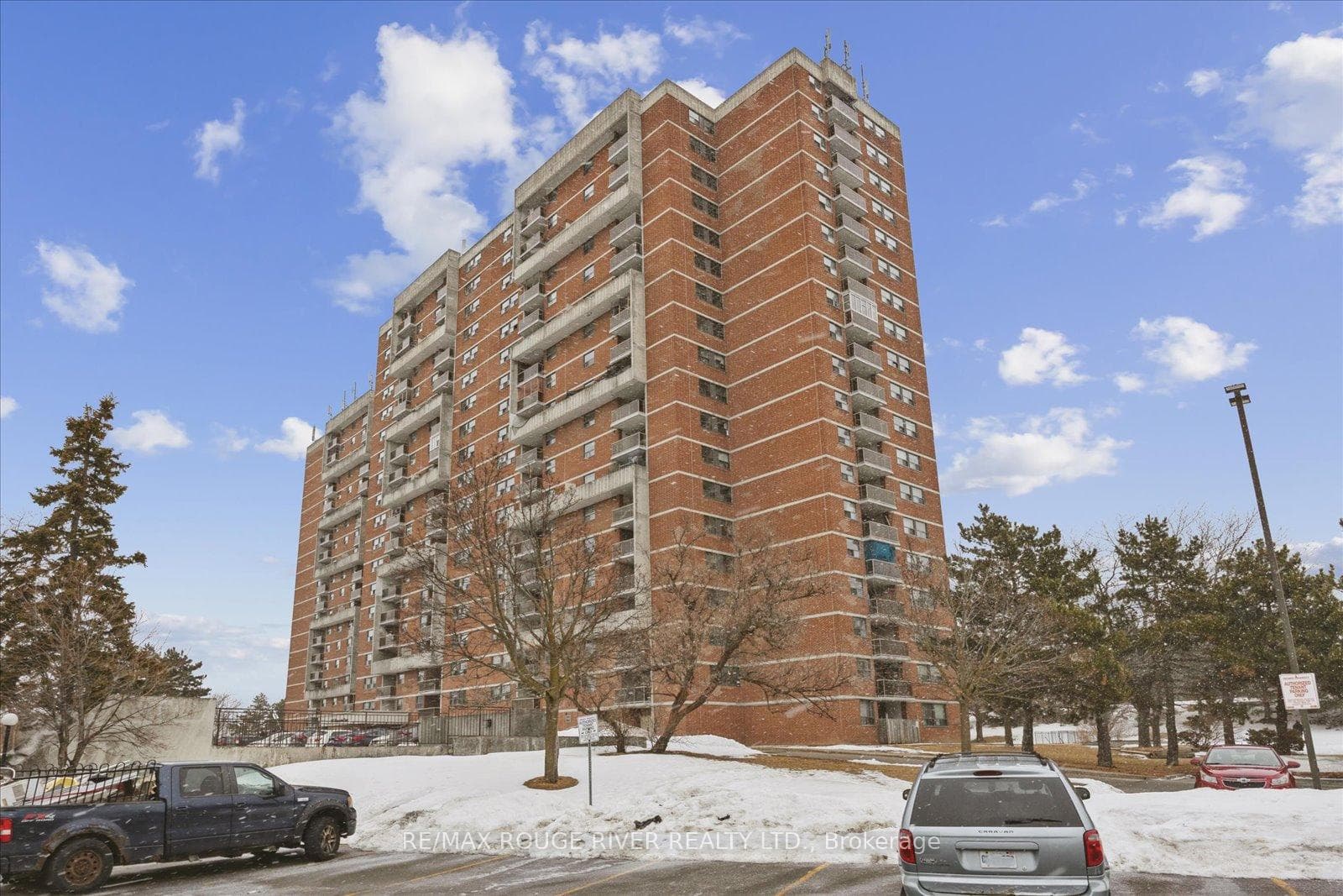 100 Wingarden Court Unit 1504, Scarborough (Morningside / West Hill), ON M1B 2P4 - Photo 1