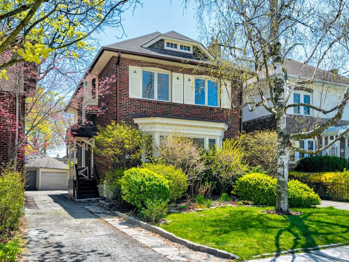 105 Hillsdale Avenue, Forest Hill / Deer Park, ON M5P 1G4 - Photo 1