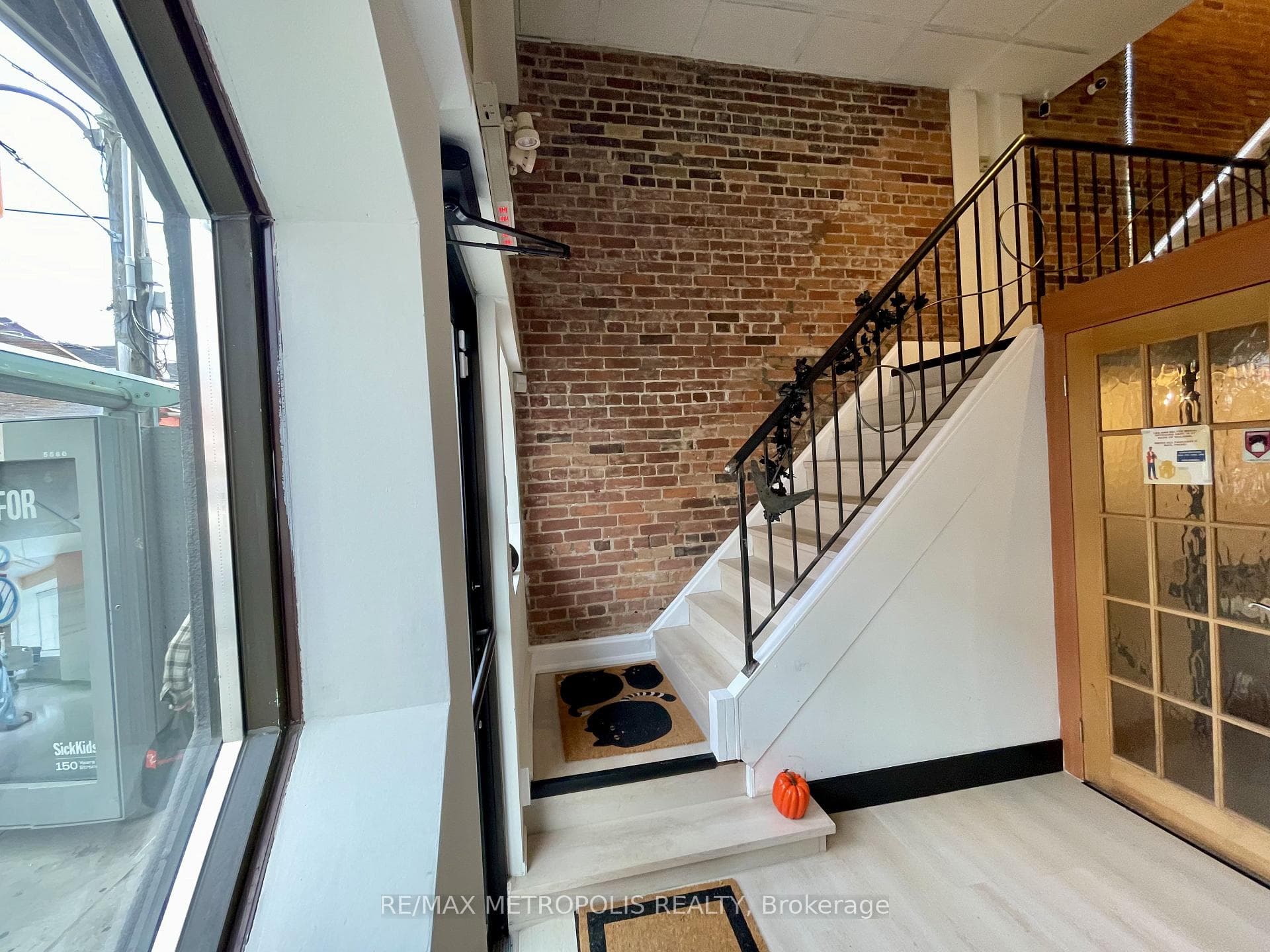 238 Broadview Avenue, Riverdale / Leslieville, ON M4M 2G7 - Photo 1