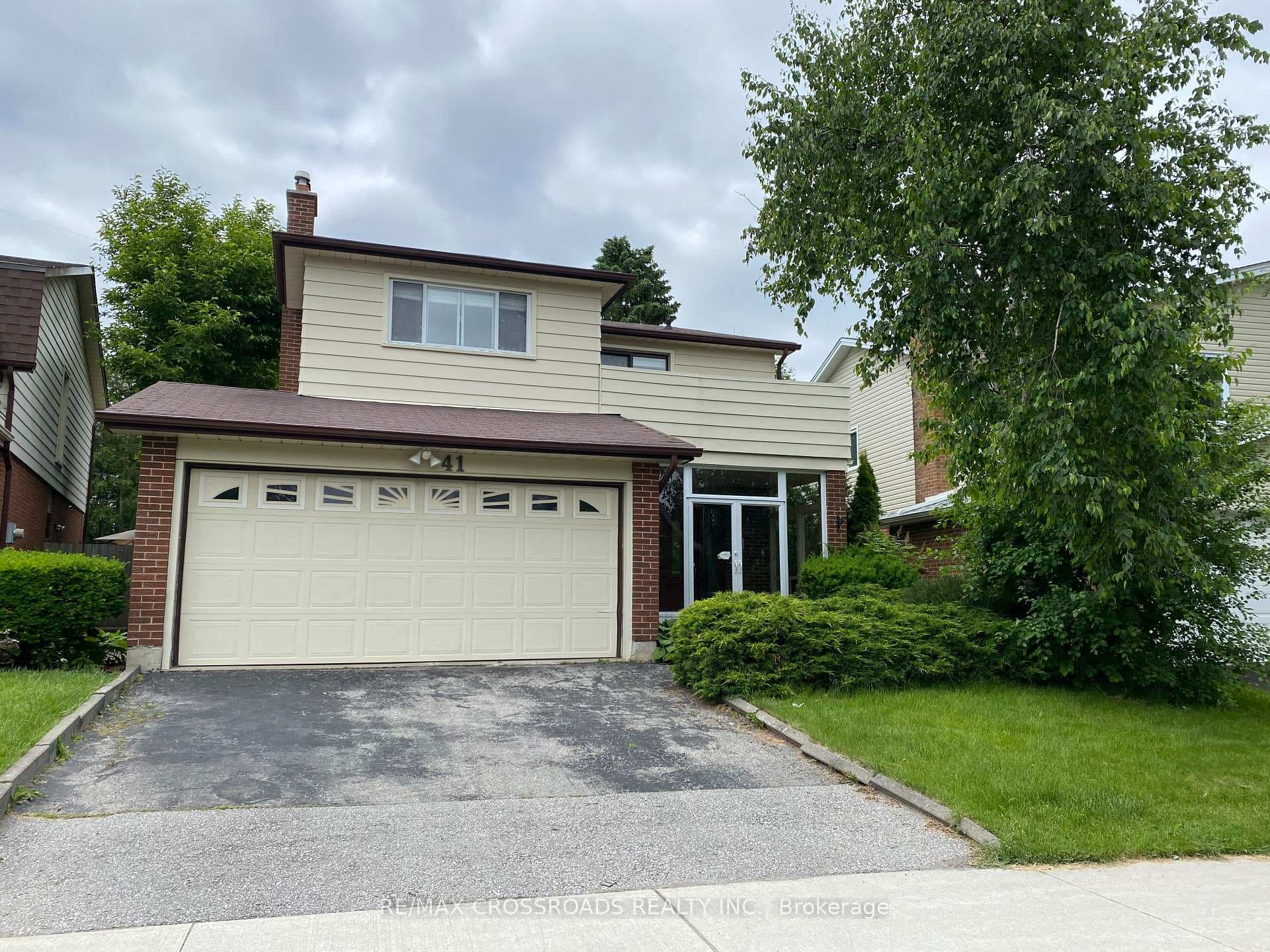 41 Huntsmill Boulevard Unit Main, Scarborough Village / Eglinton East, ON M1W 2Z8 - Photo 1