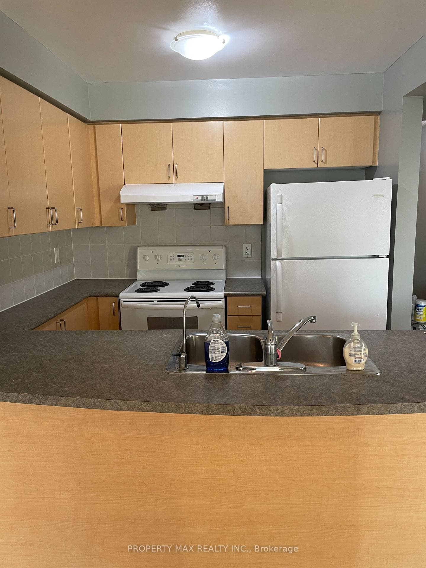 60 Brian Harrison Way Unit 1203, Scarborough (West Hill / Highland Creek), ON M1P 5J5 - Photo 1