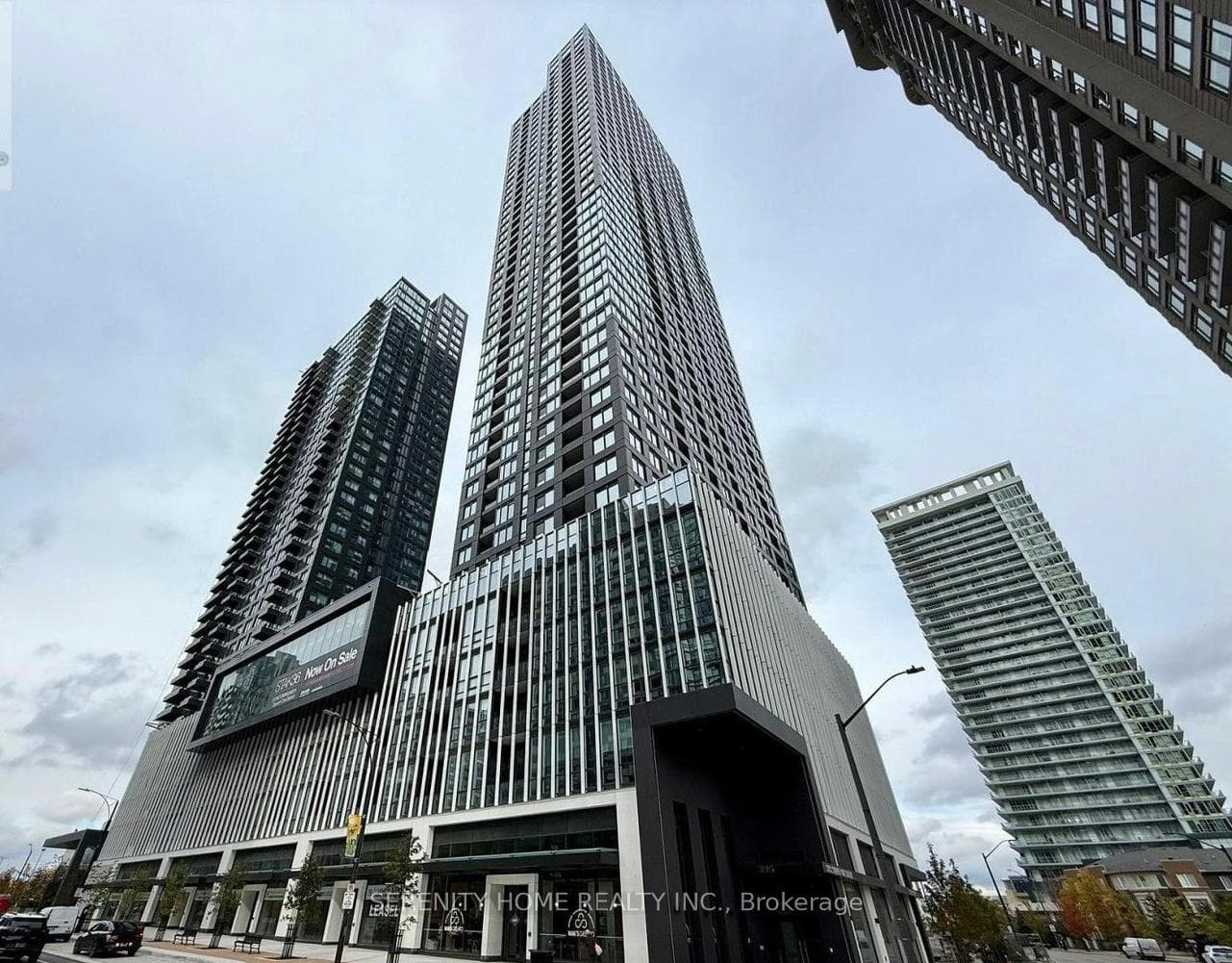 395 Square One Drive Unit 906, Mississauga, ON L5B 0P6 - Photo 1