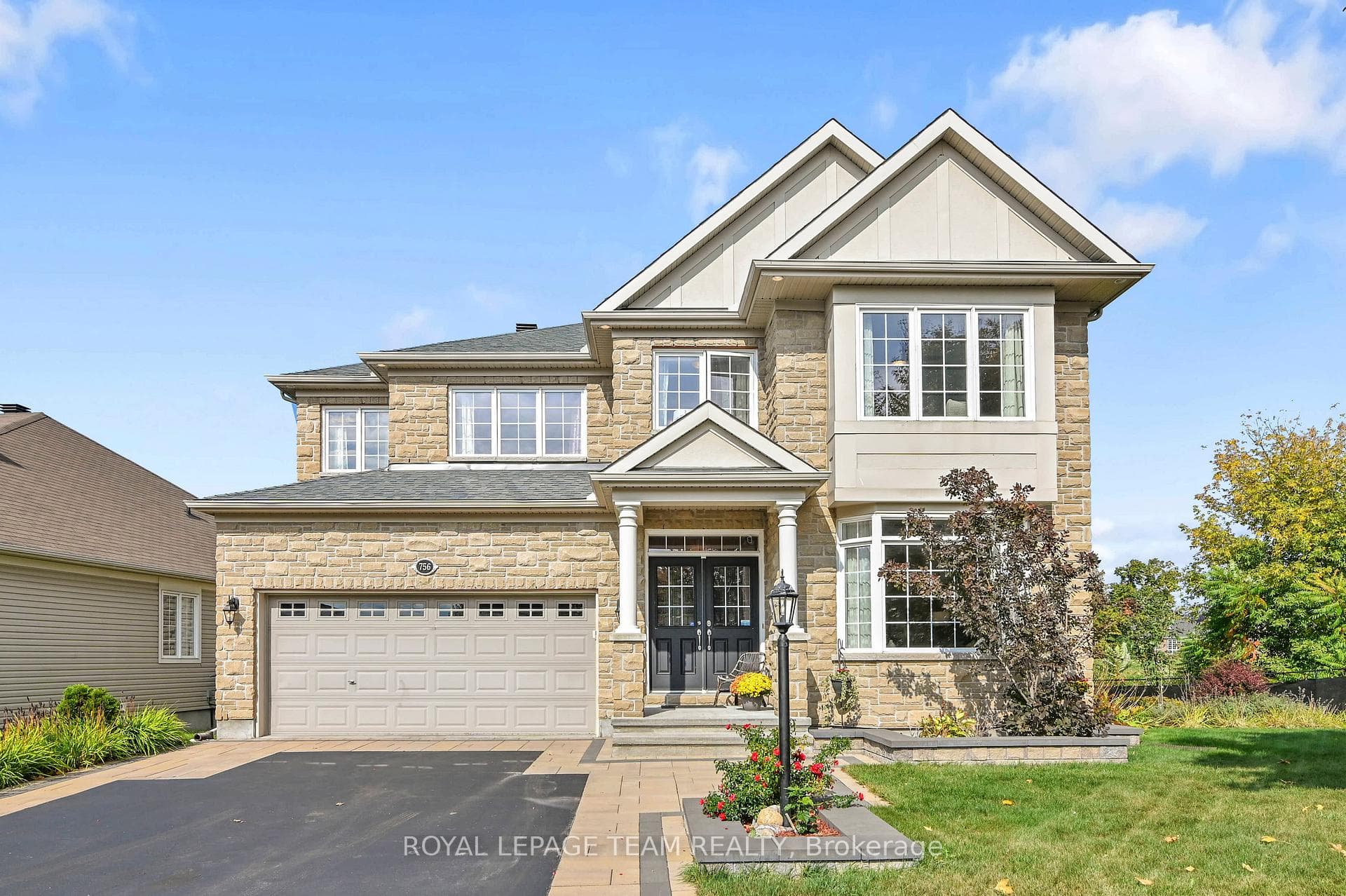 756 Kilbirnie Drive, Barrhaven, ON K2J 0M2 - Photo 1