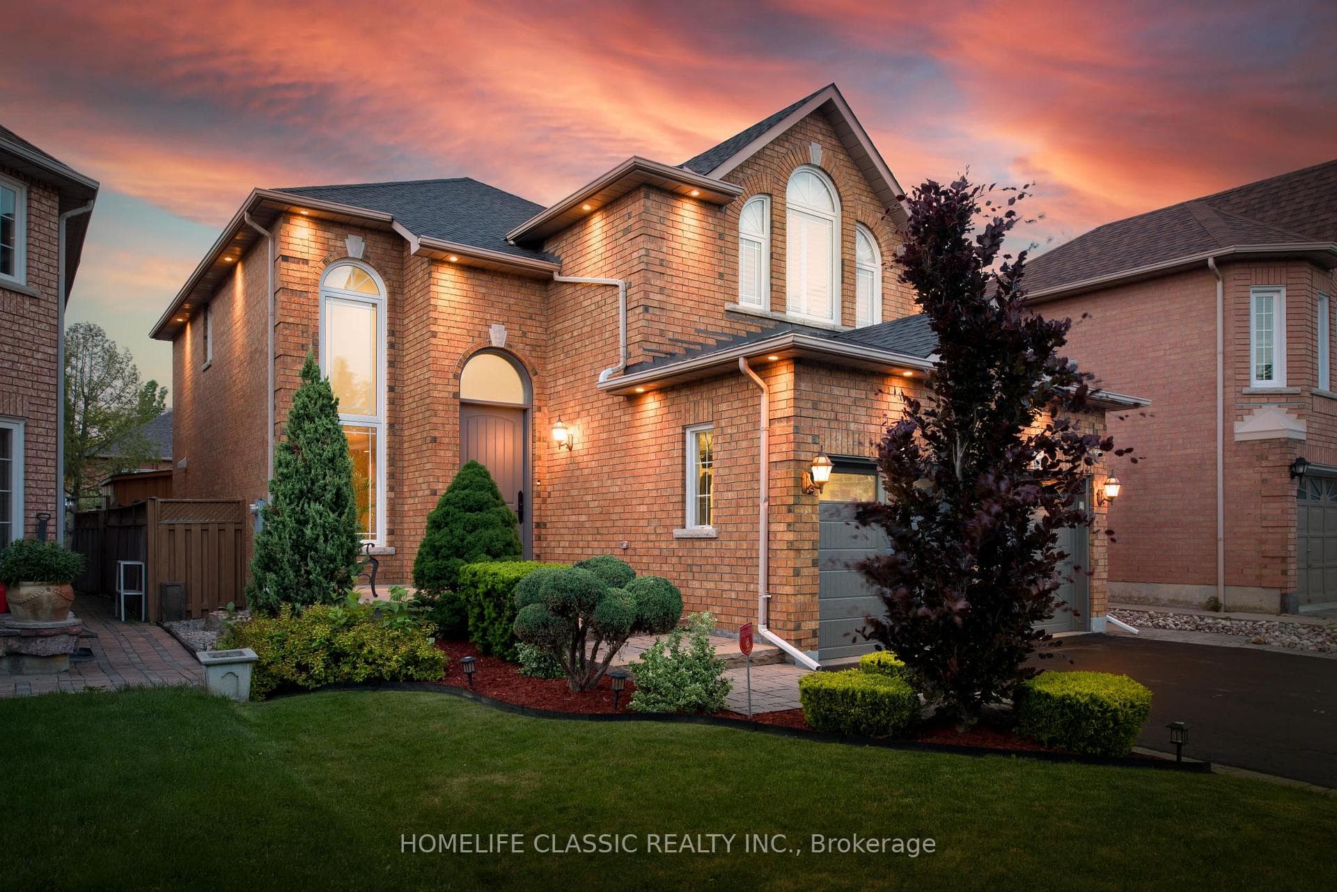 139 Villandry Crescent, Vaughan