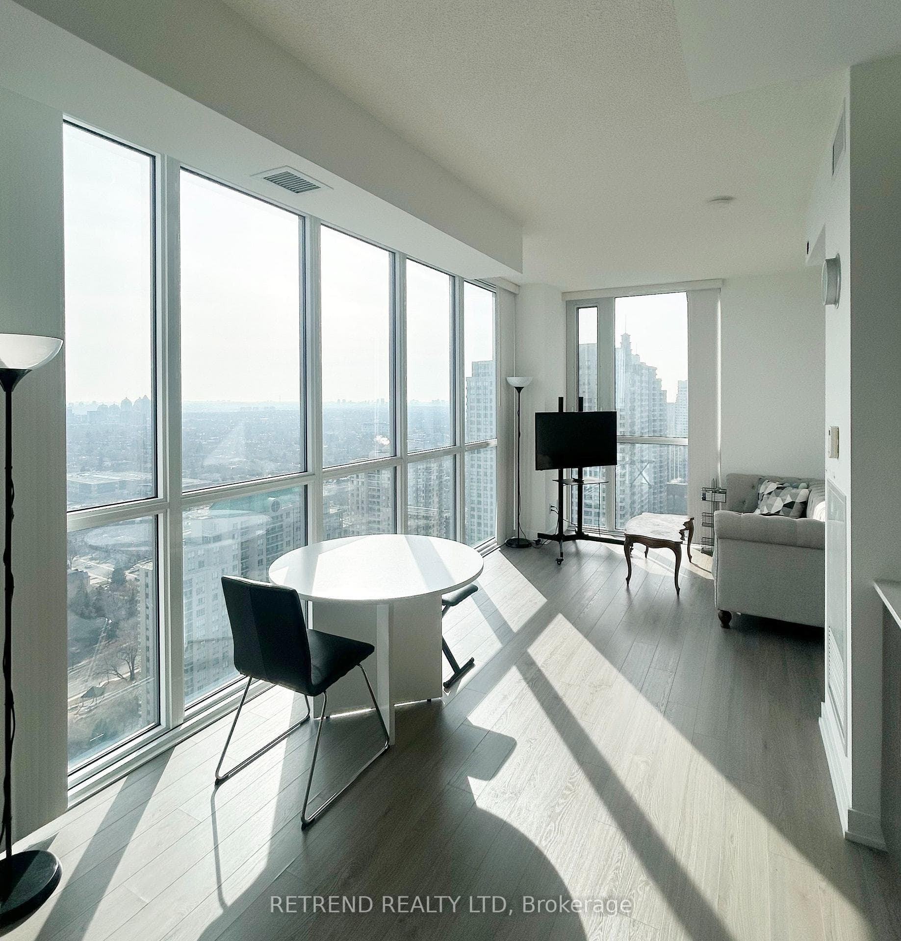 5180 Yonge Street Unit 2706, Thornhill / Willowdale, ON M2N 0K5 - Photo 1
