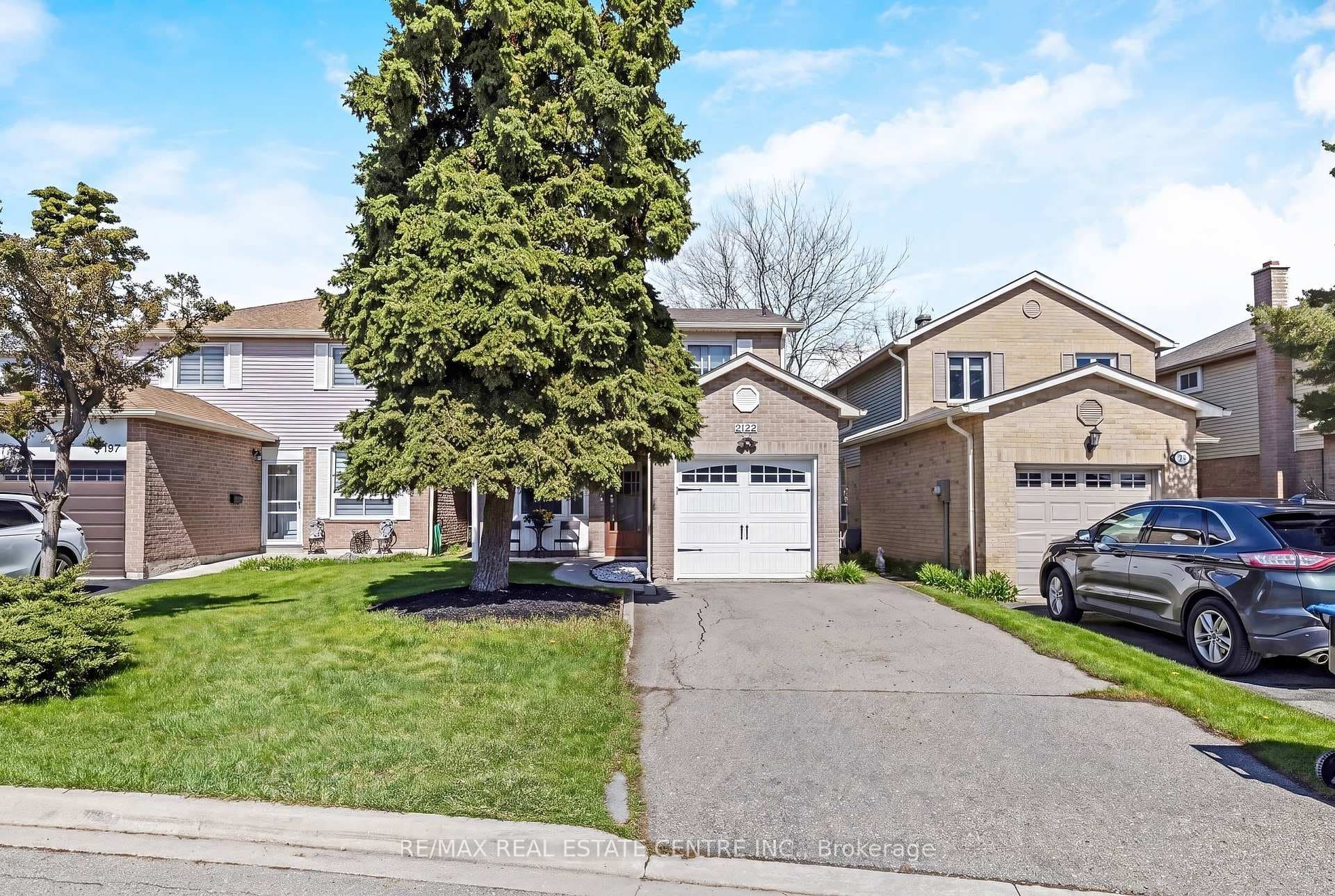 3145 Mccarron Crescent, Mississauga, ON L5N 3H4 - Photo 1