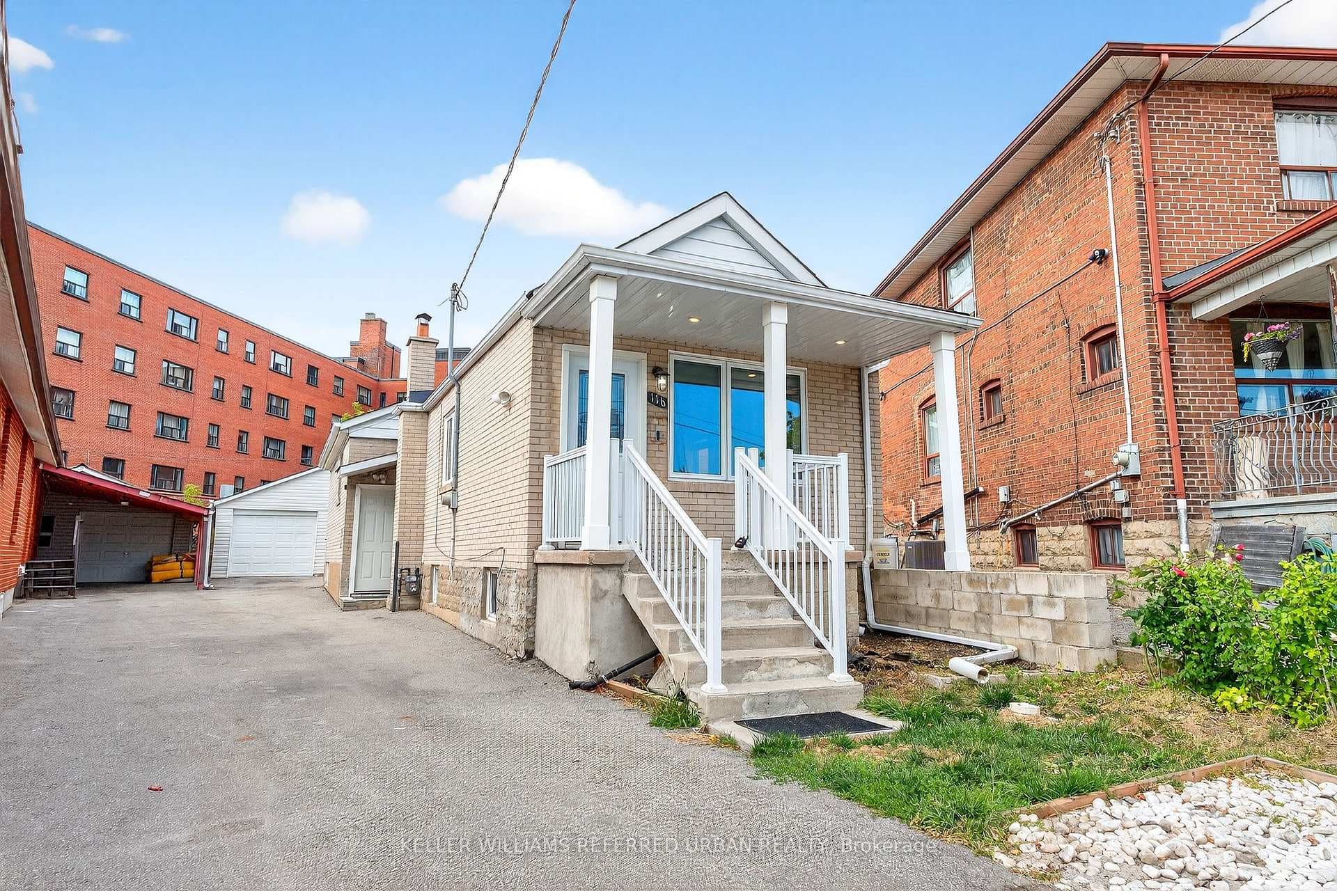 116 Branstone Road Unit LOWER FRONT, Keelesdale / Eglinton West, ON M6E 4E5 - Photo 1
