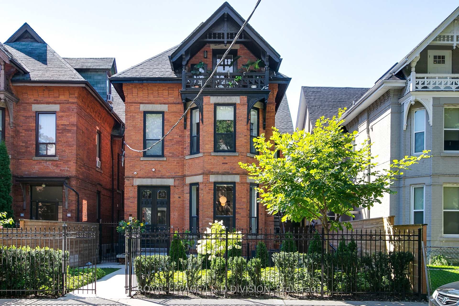 43 Cecil Street Unit C, Toronto C01