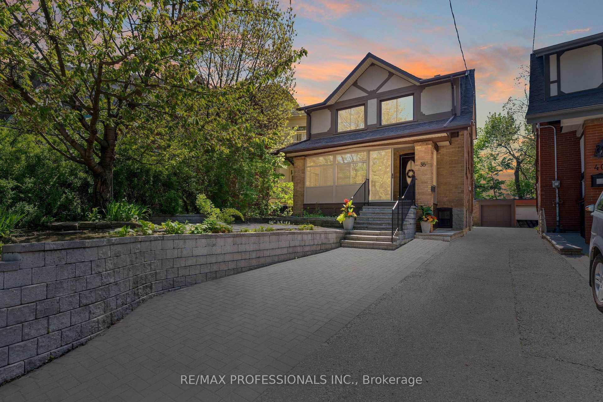 36 Gothic Avenue, Bloor West Village / Swansea, ON M6P 2V9 - Photo 1