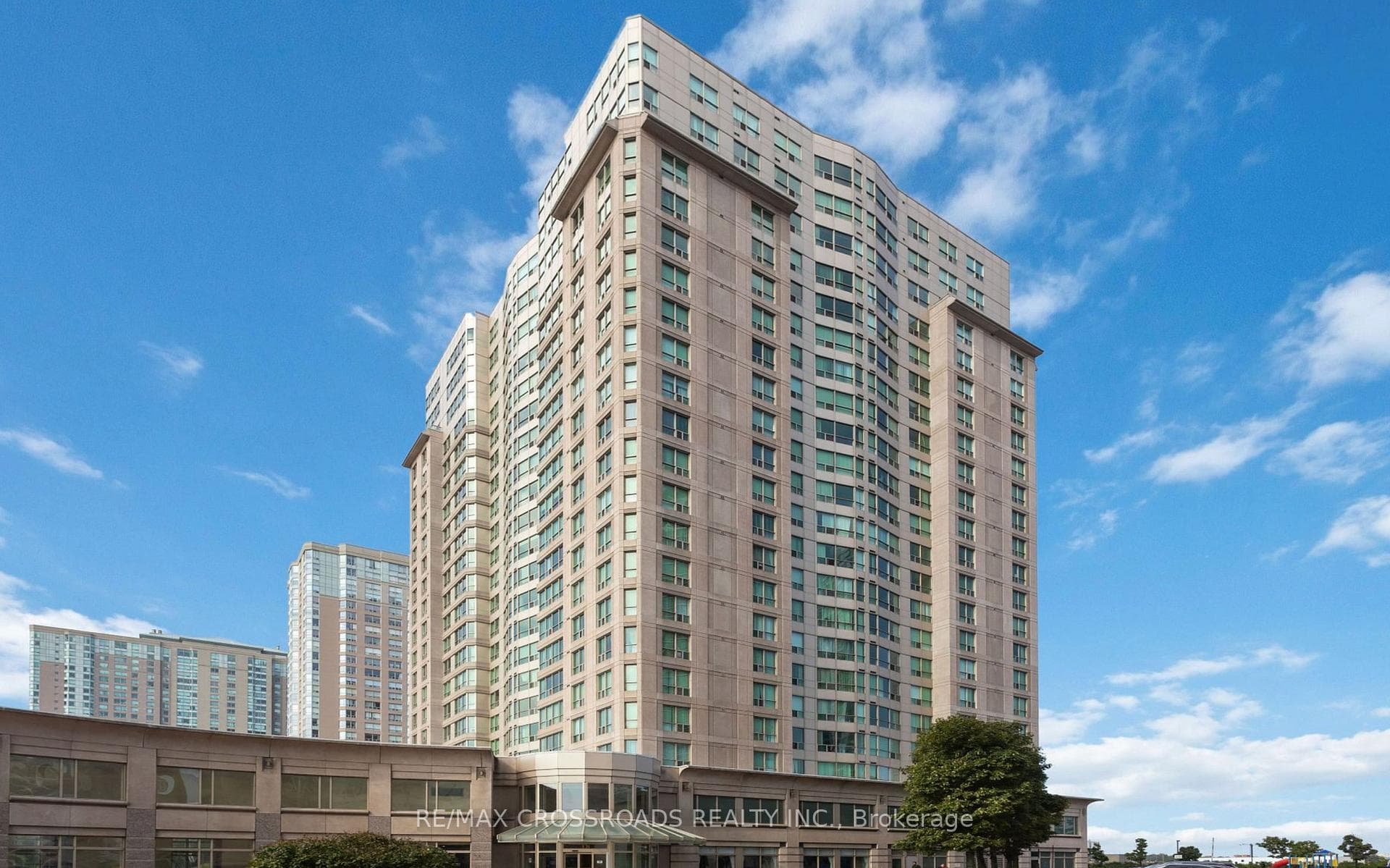 18 Lee Centre Drive Unit PH108, Scarborough (West Hill / Highland Creek), ON M1H 3H5 - Photo 1