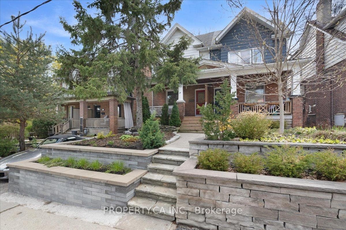 44 Beach View Crescent, The Beaches / Upper Beaches, ON M4E 2L5 - Photo 1