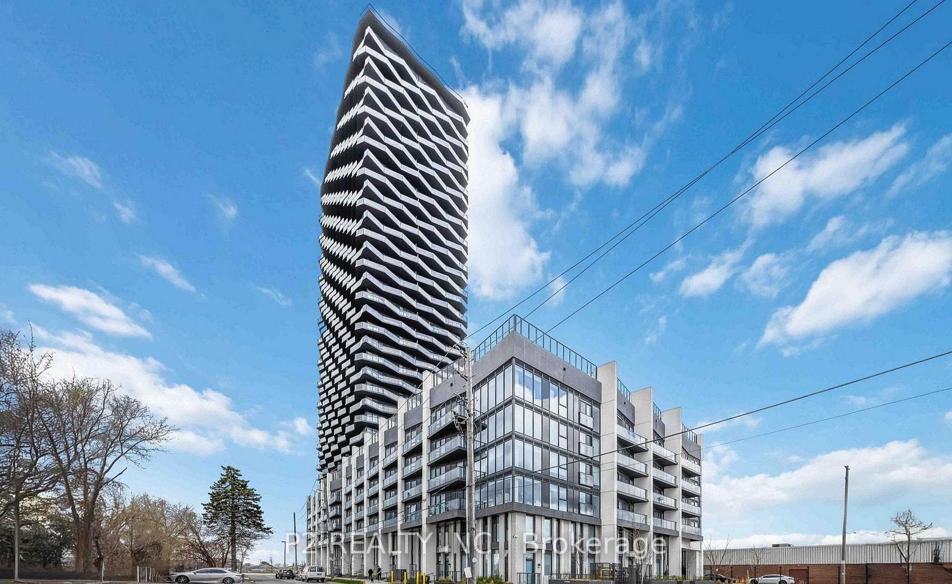 36 Zorra Street Unit 205, Toronto W08