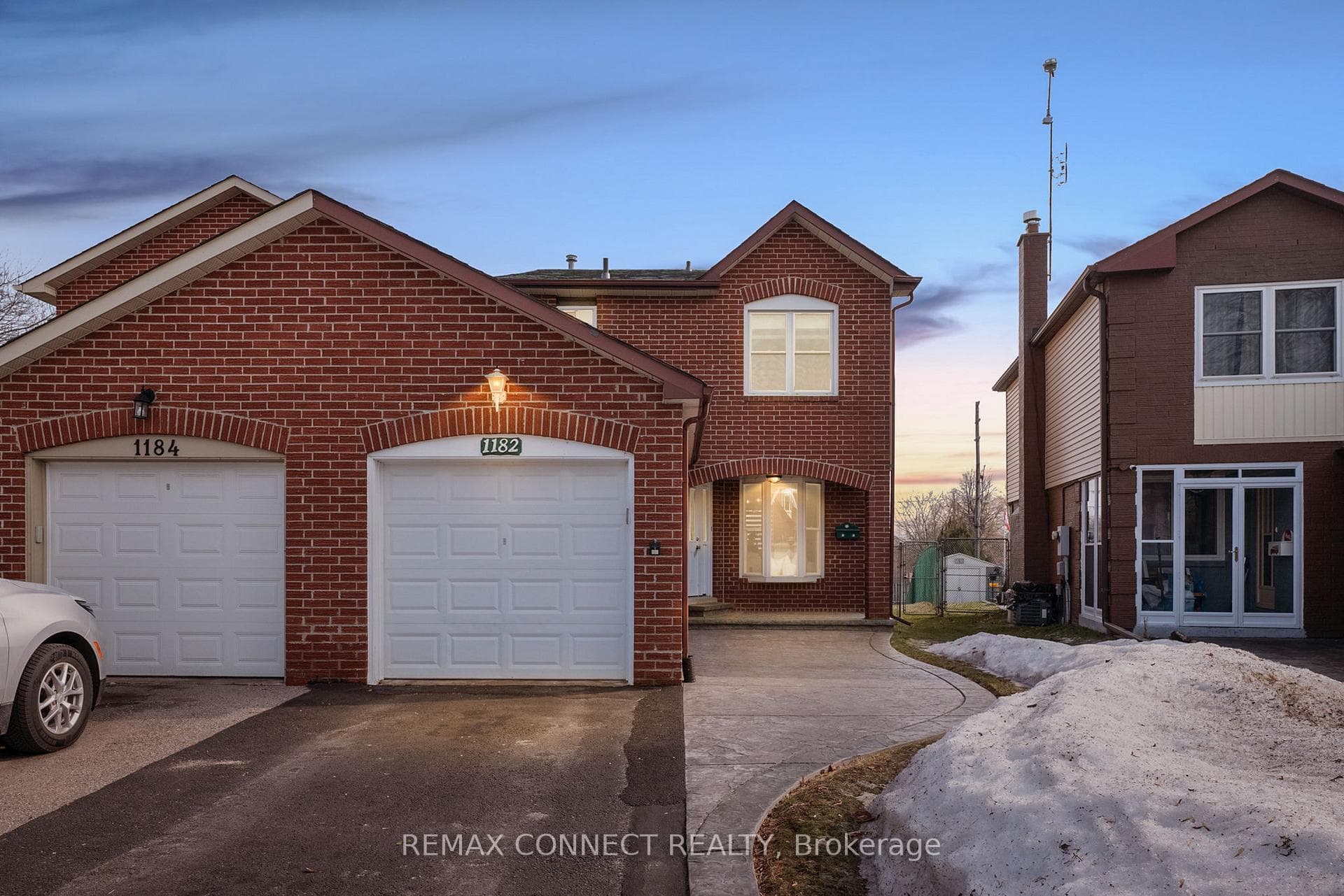 1182 Cedarcroft Crescent, Pickering, ON L1X 1S2 - Photo 1