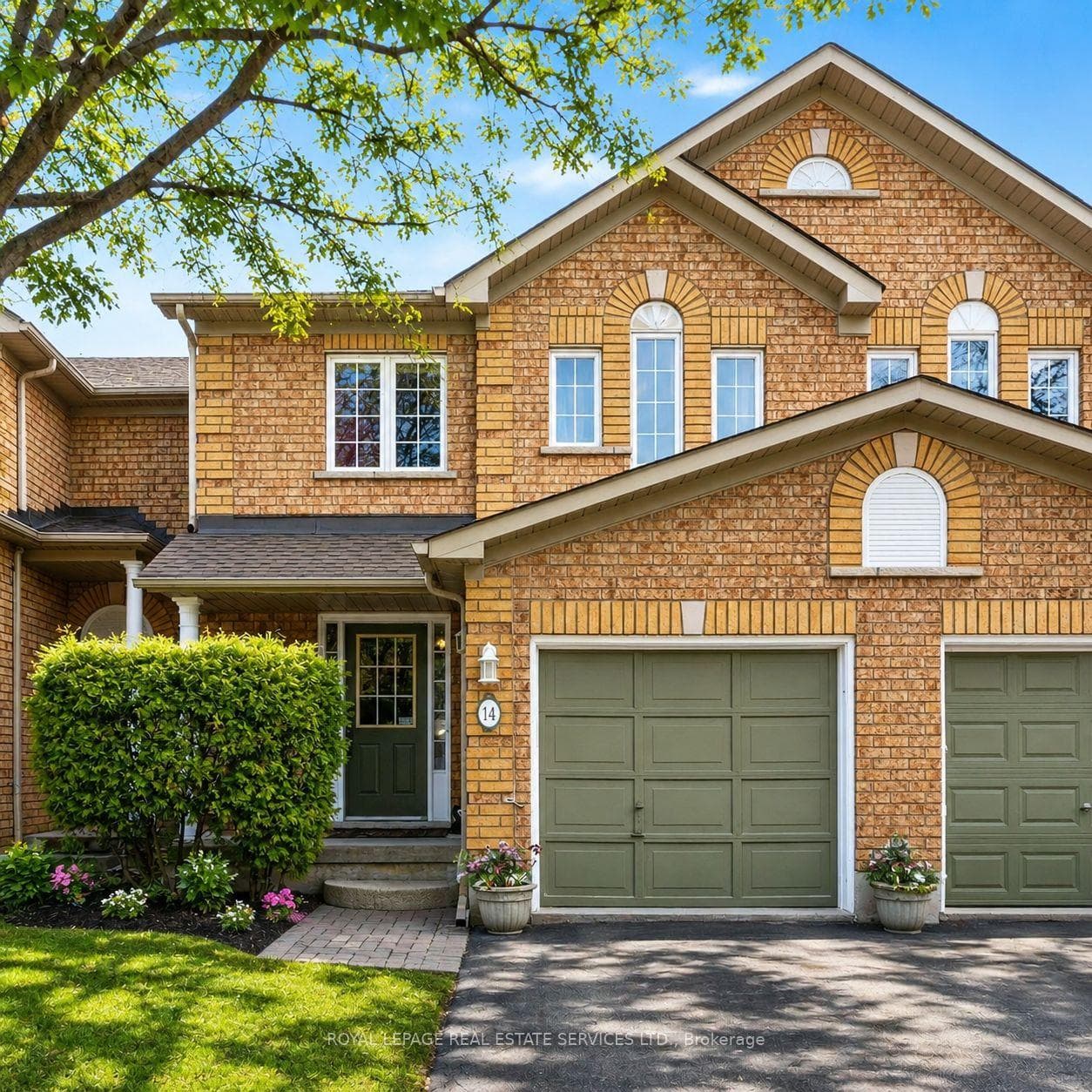 2871 DARIEN Road Unit 14, Burlington, ON L7M 4R6 - Photo 1
