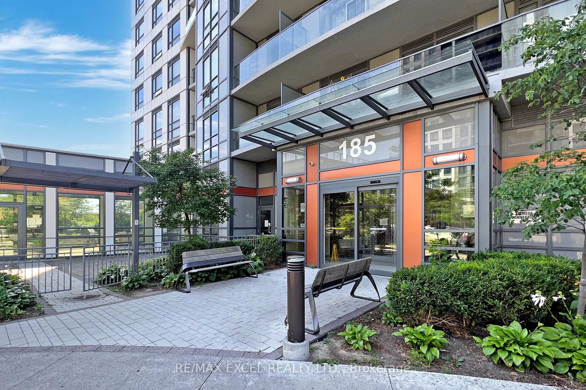 185 Bonis Avenue Unit 1310, Scarborough Village / Eglinton East, ON M1T 0A4 - Photo 1