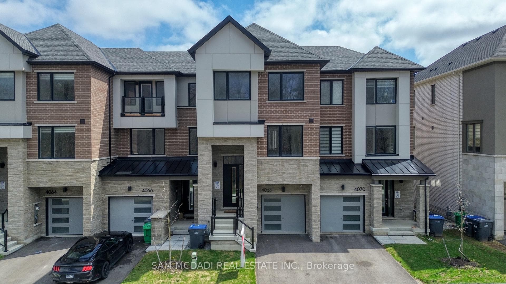 4068 Kadic Terrace, Mississauga