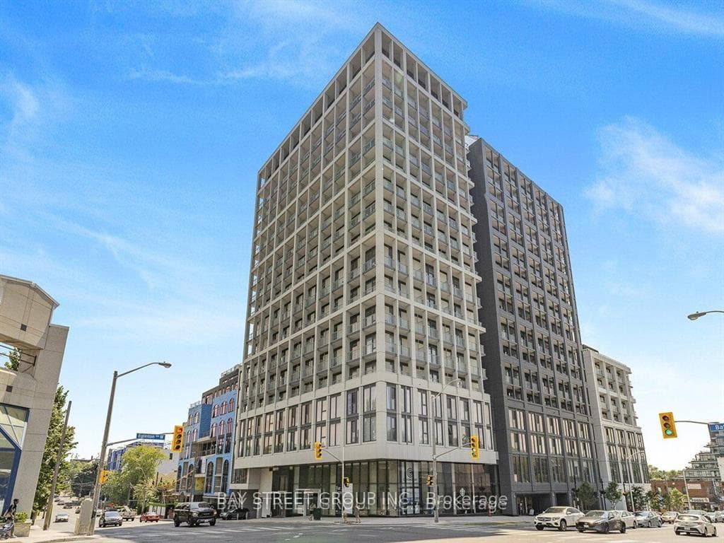 2020 Bathurst Street Unit 821, Forest Hill / Deer Park, ON M5P 0A6 - Photo 1