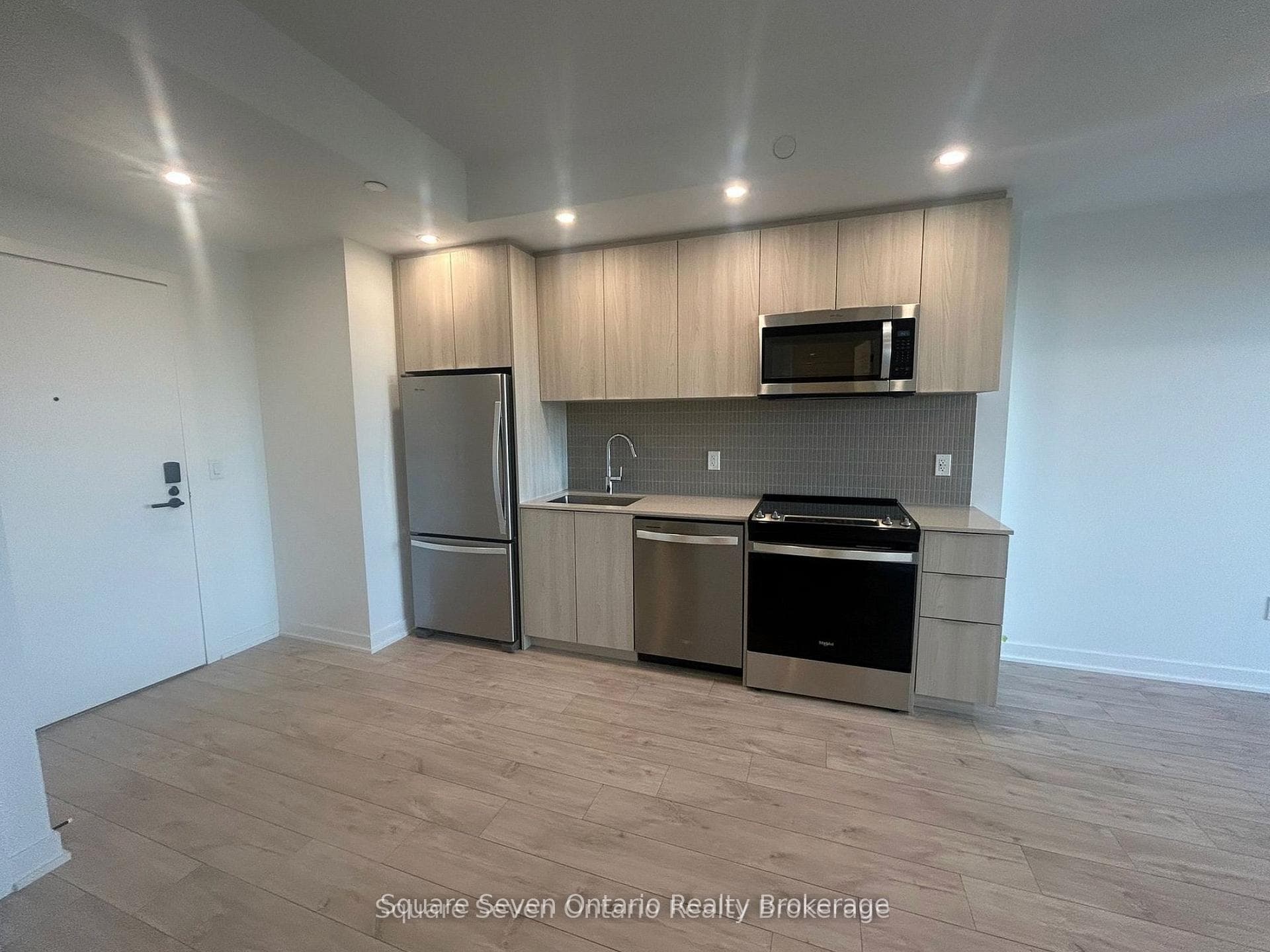 720 Whitlock Avenue Unit 514, Milton, ON L9E 2B5 - Photo 1