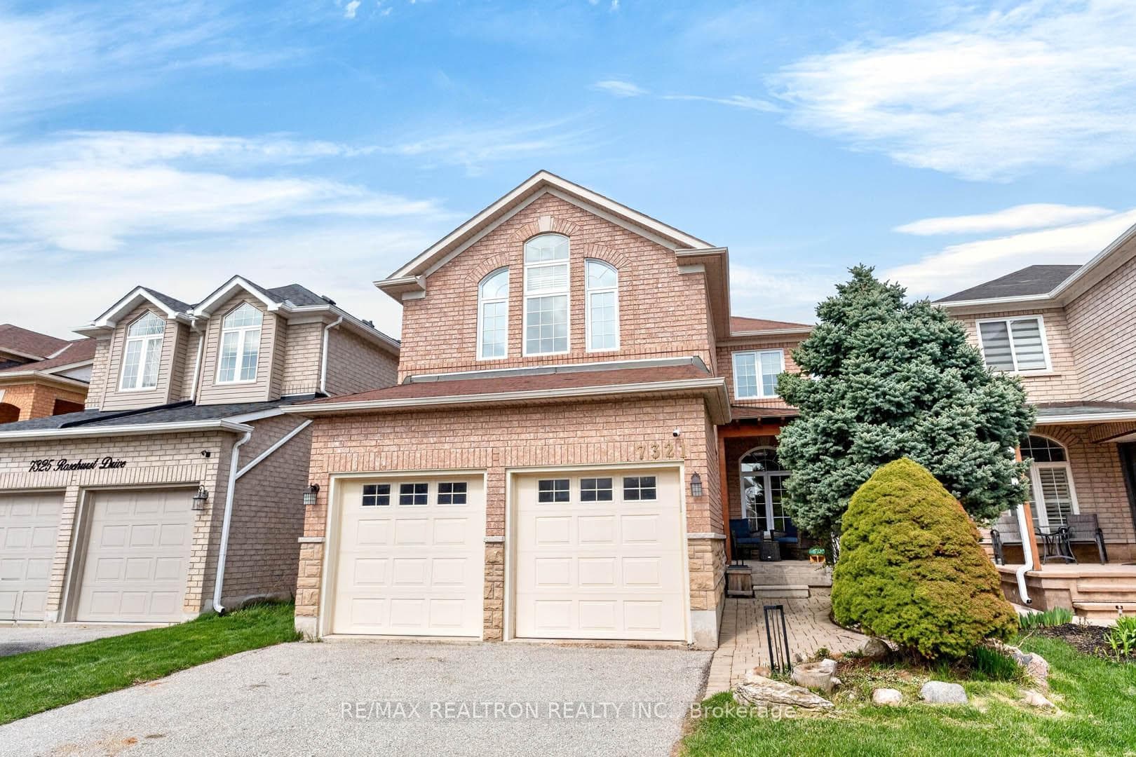 7321 Rosehurst Drive, Mississauga, ON L5N 8P1 - Photo 1