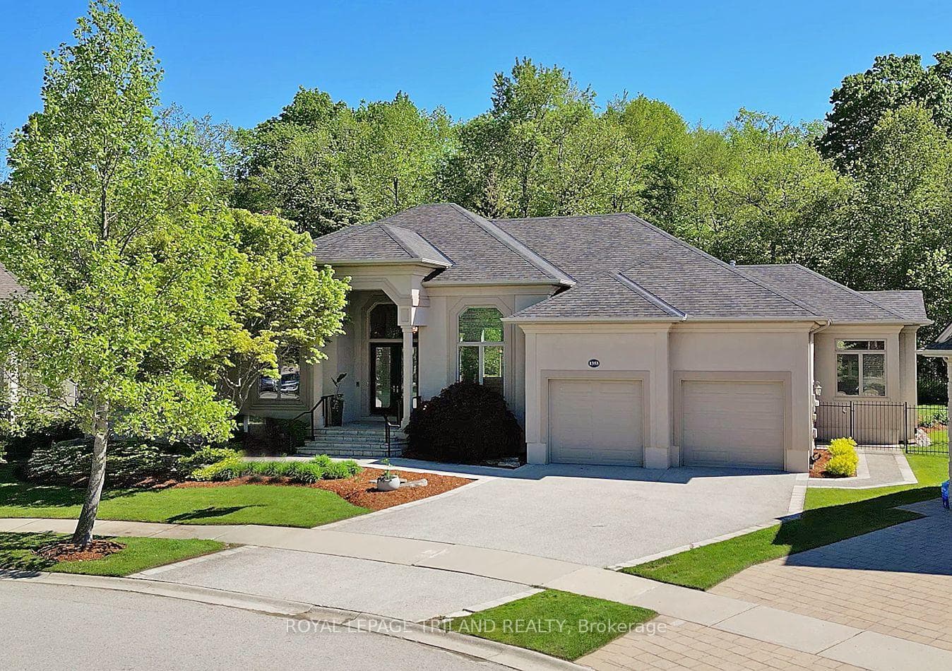 1353 Shore Road, London South