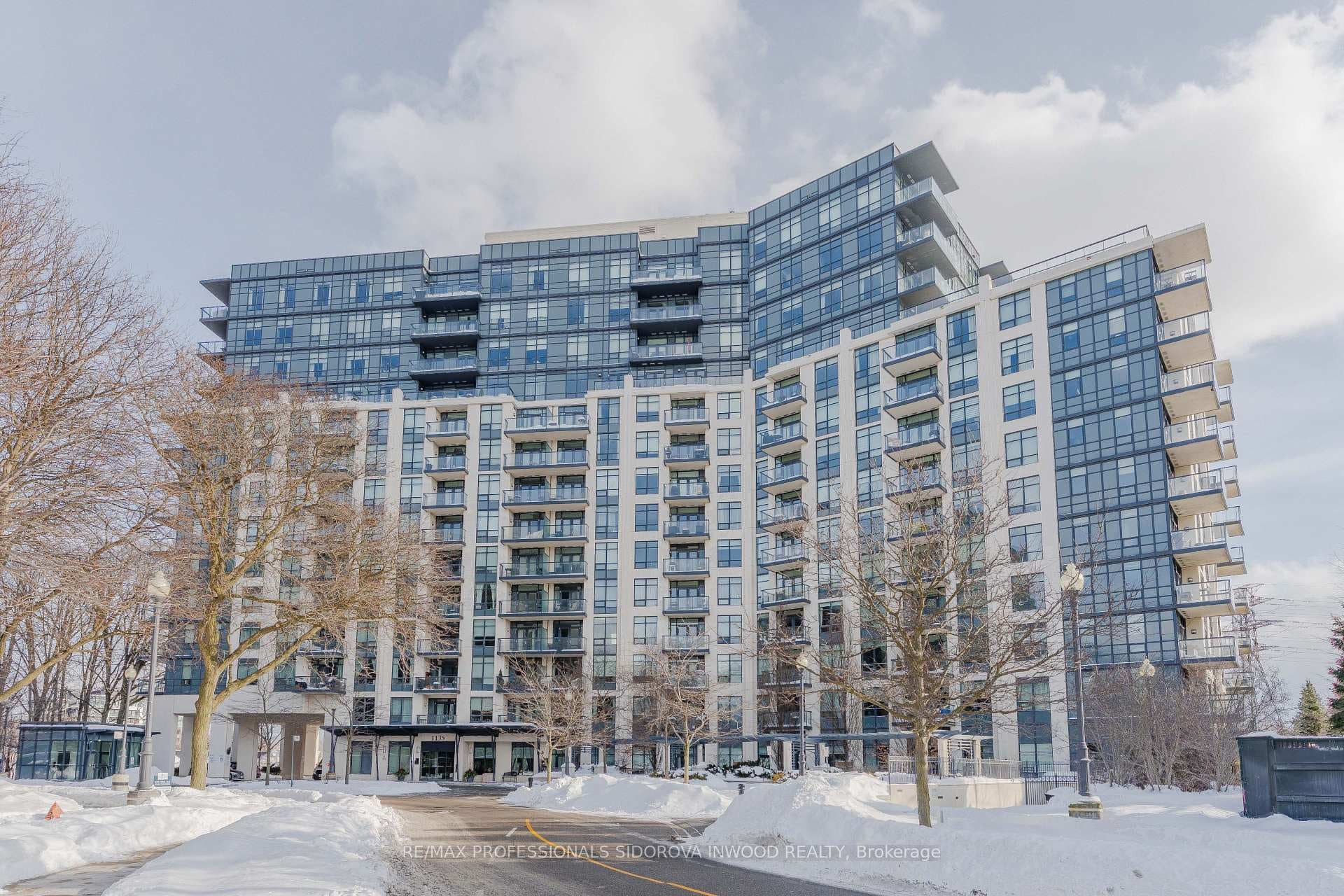 1135 Royal York Road Unit 601, Etobicoke (Islington / Rexdale), ON M9A 0C3 - Photo 1
