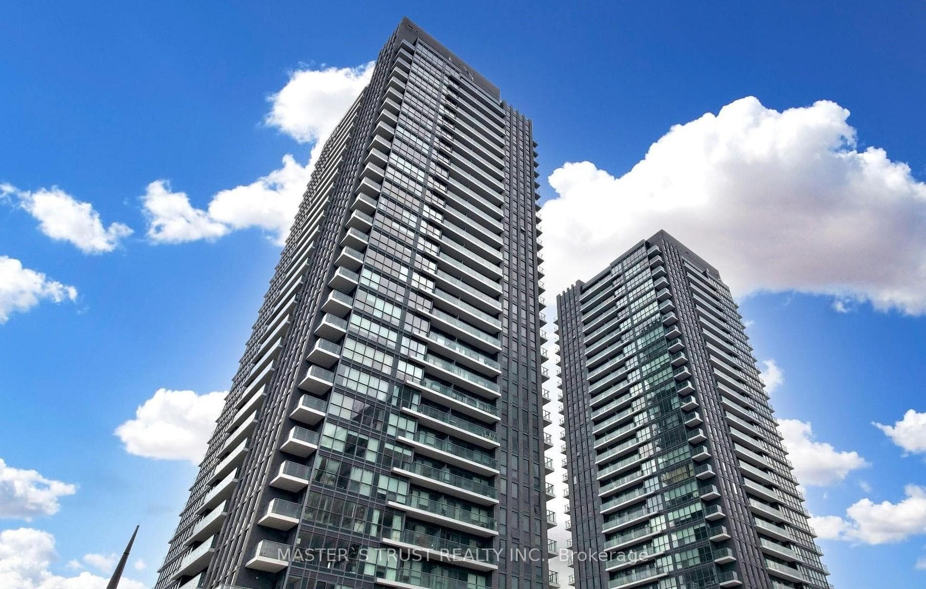 2 Sonic Way Unit 2309, Flemingdon Park / Don Mills, ON M3C 0P2 - Photo 1