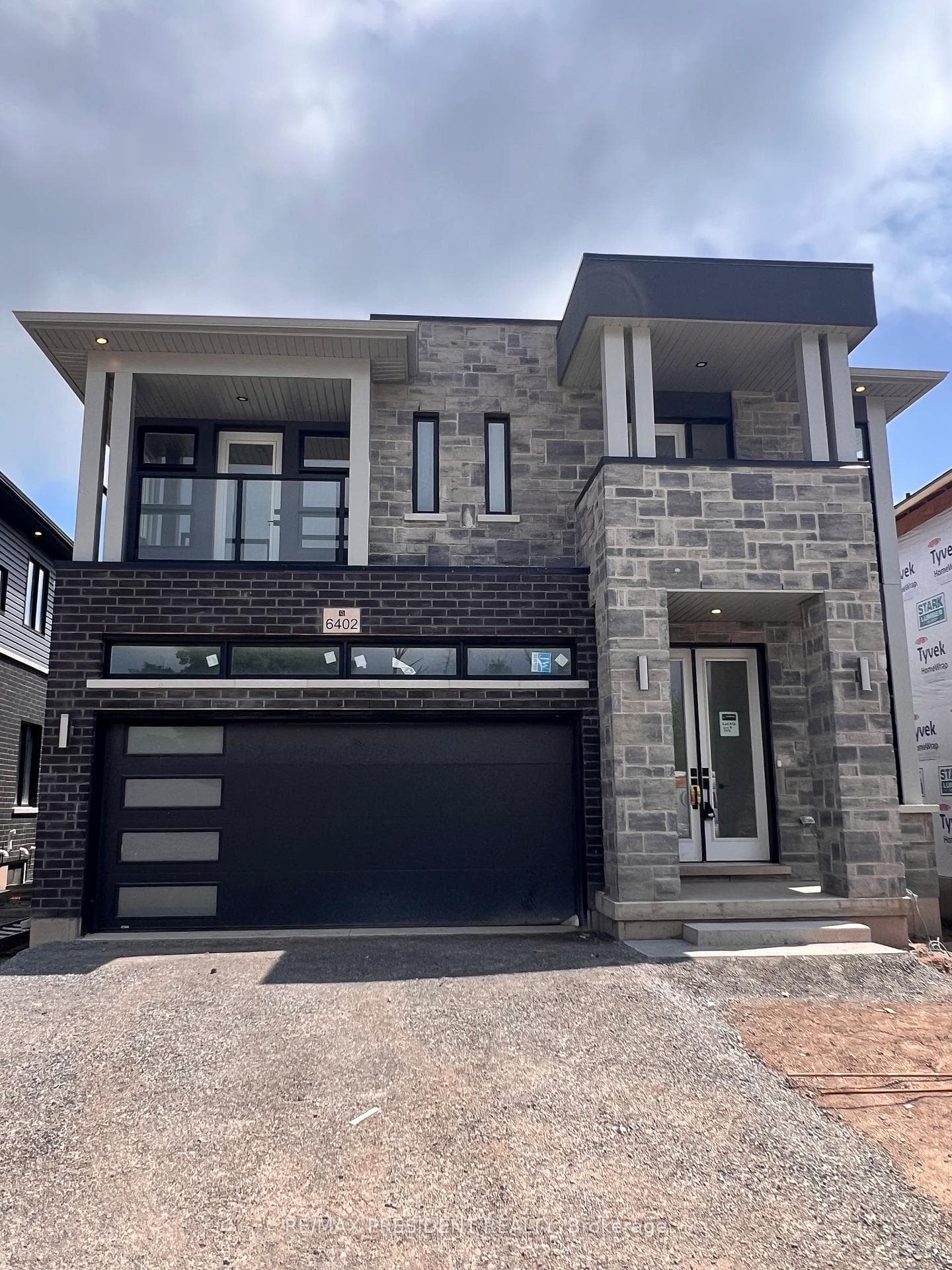 6402 Sunshine Common, Niagara Falls, ON L2G 0E4 - Photo 1