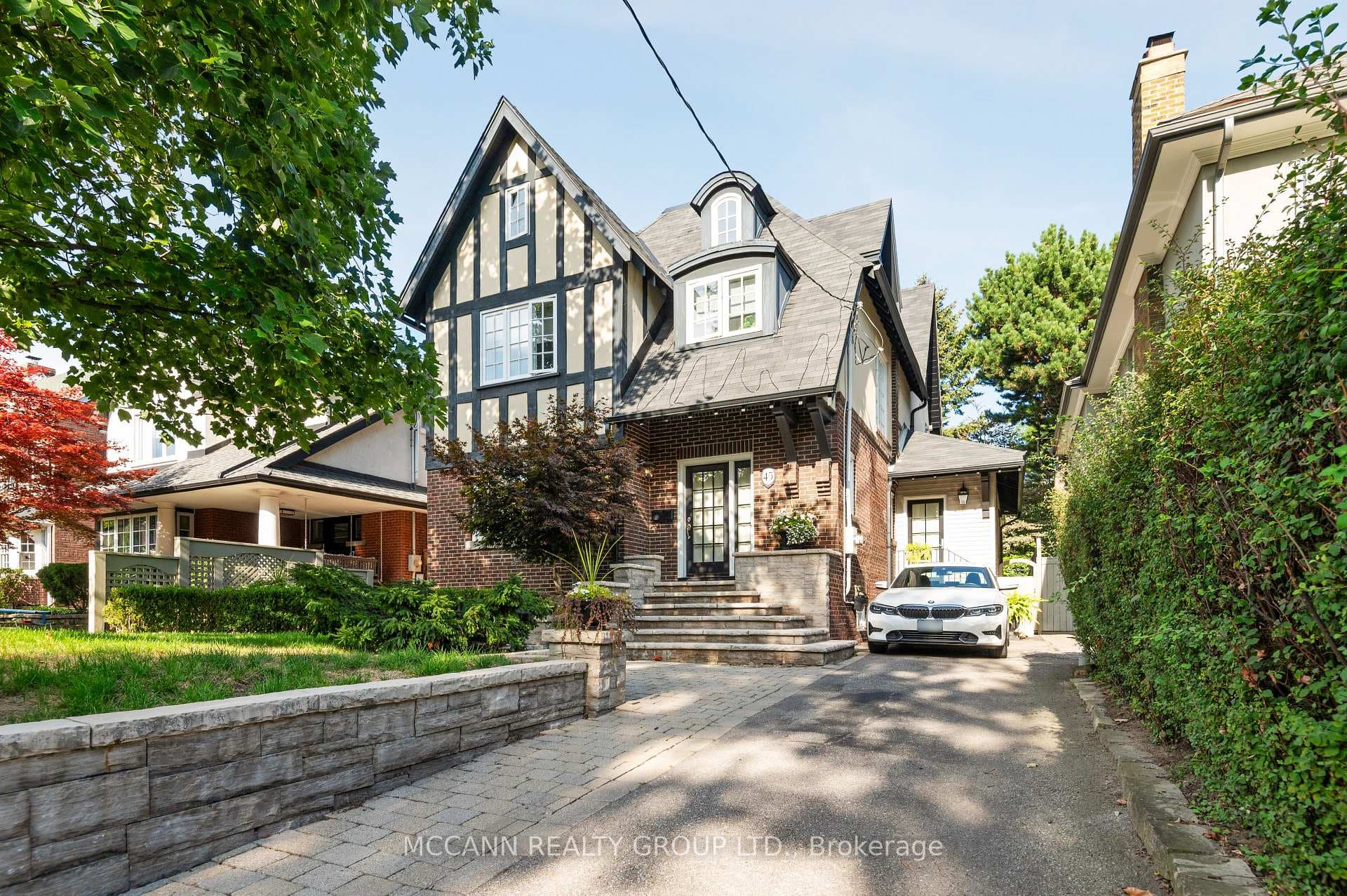 45 Lascelles Boulevard, Toronto C03