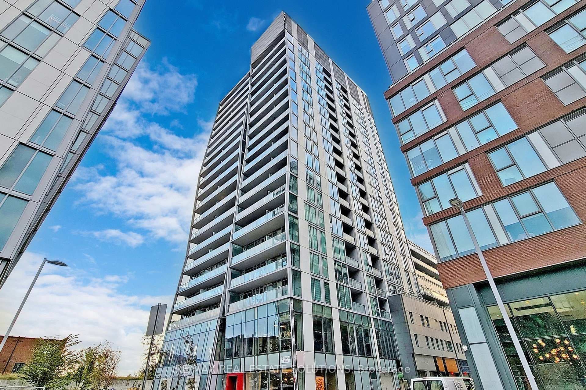 15 Baseball Place Unit 722, Toronto E01