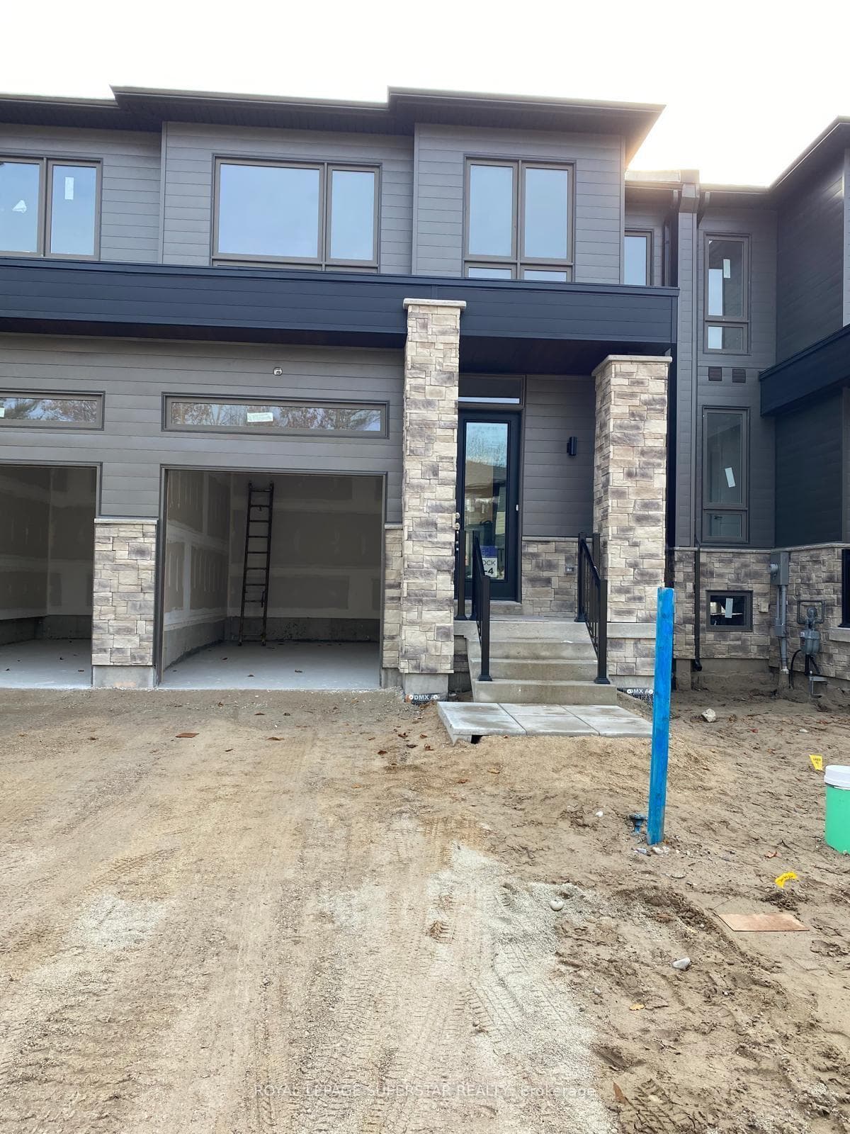 19 Eberhardt Drive, Wasaga Beach, ON L9Z 0K6 - Photo 1