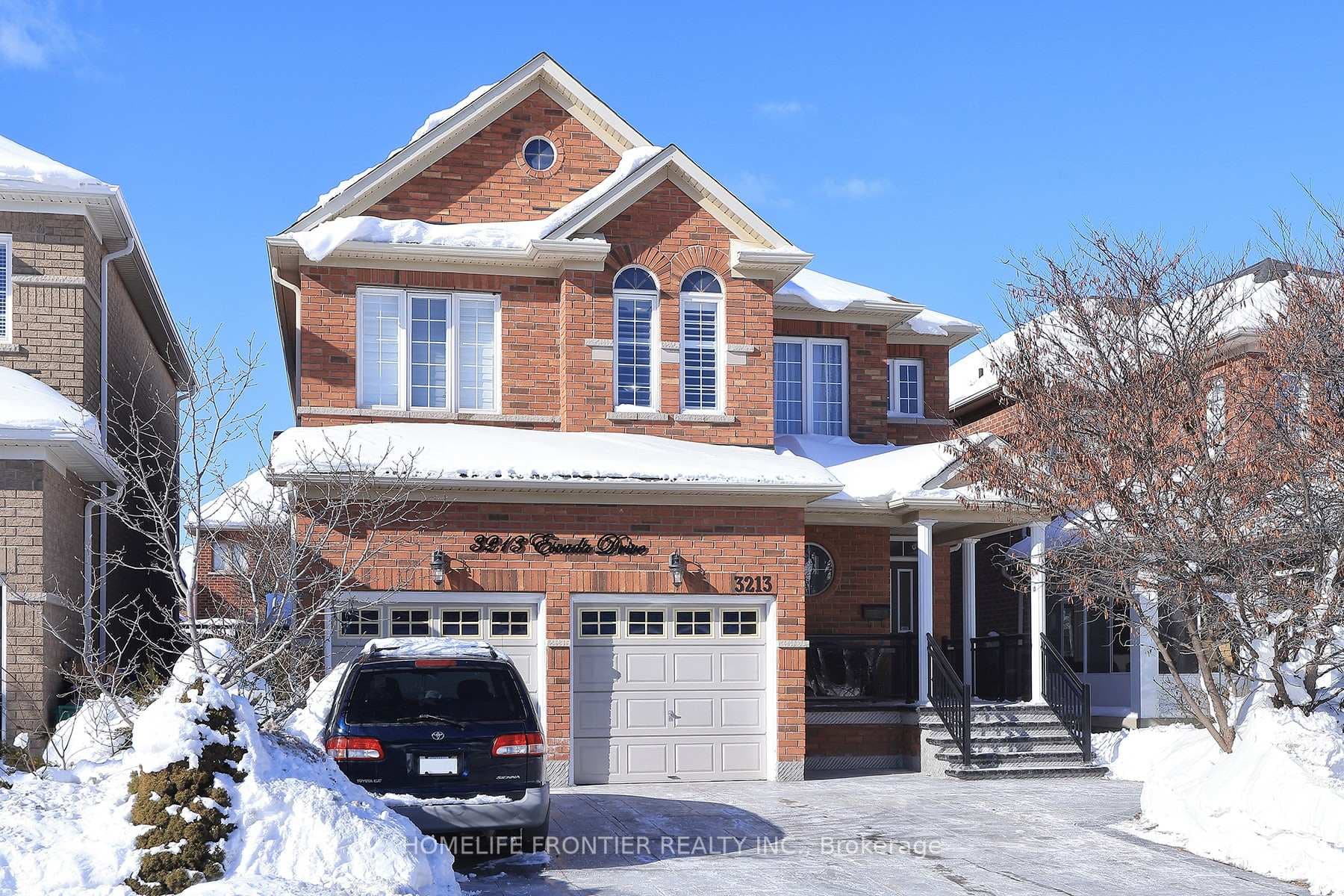 3213 Escada Drive, Mississauga, ON L5M 7V6 - Photo 1