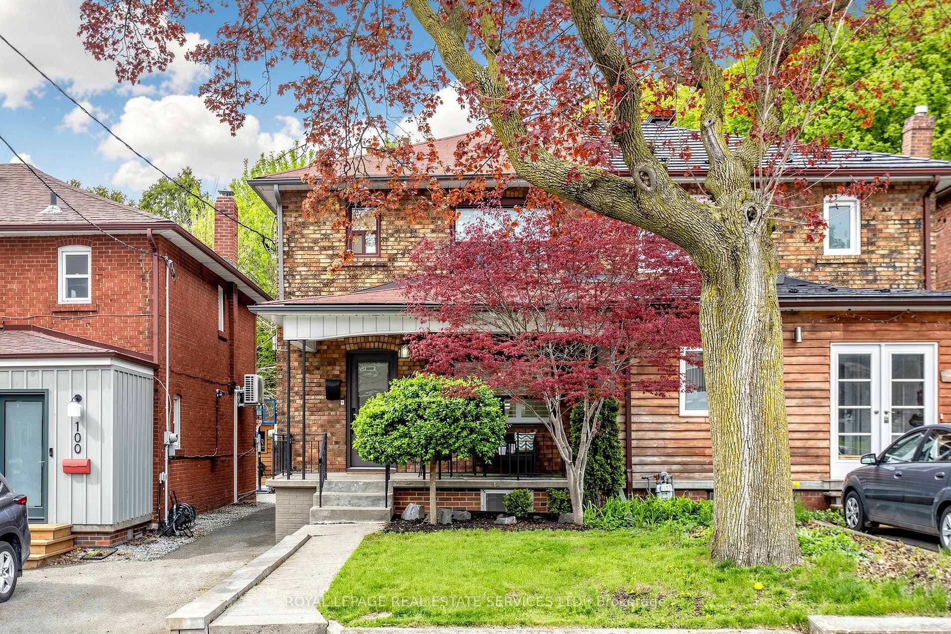 102 Roseneath Gardens, Forest Hill / Deer Park, ON M6C 3X6 - Photo 1
