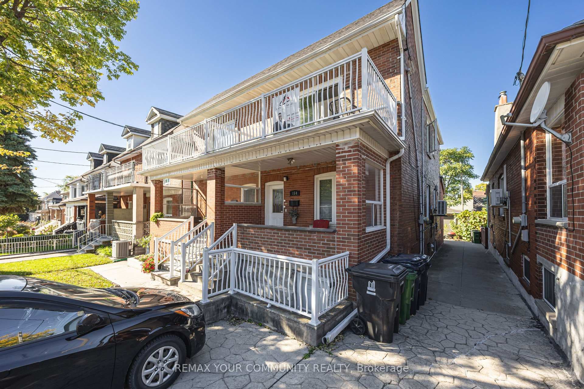 154 Day Avenue, Keelesdale / Eglinton West, ON M6E 3W3 - Photo 1
