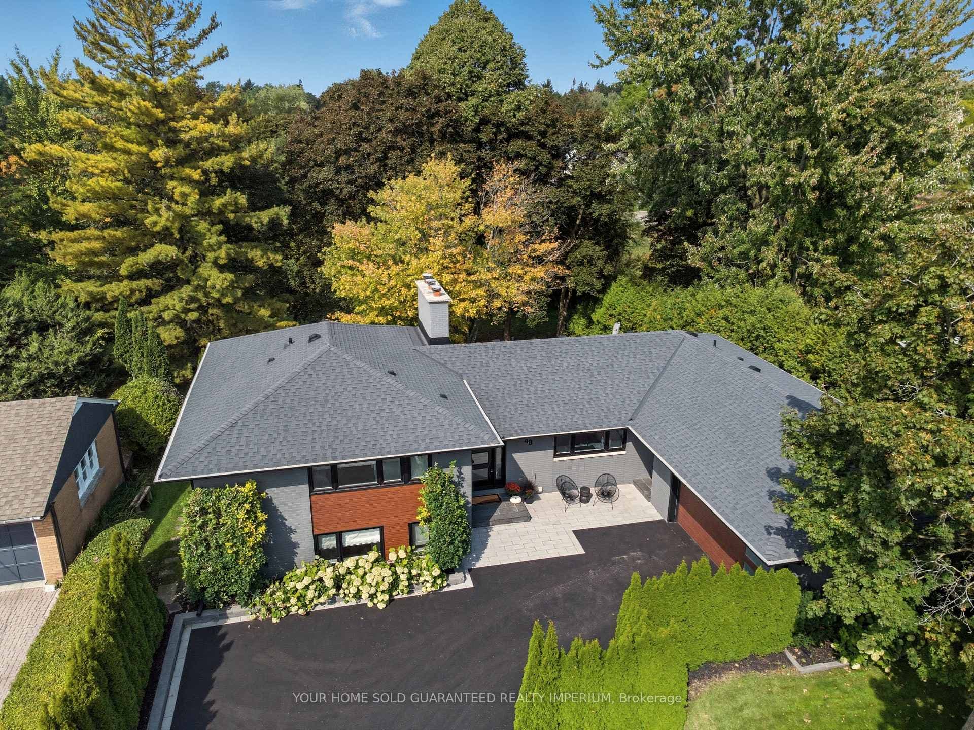 48 Royal Road, Aurora
