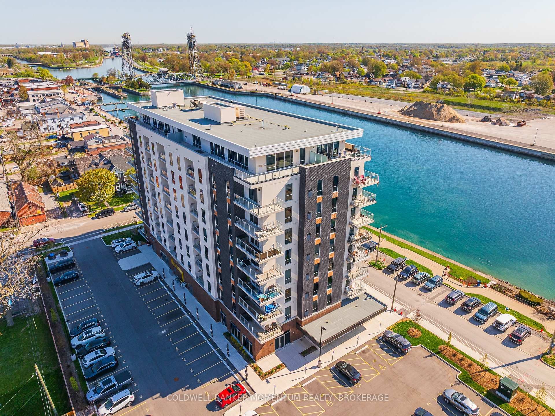 118 West Street Unit 403, Port Colborne, ON L3K 4C9 - Photo 1