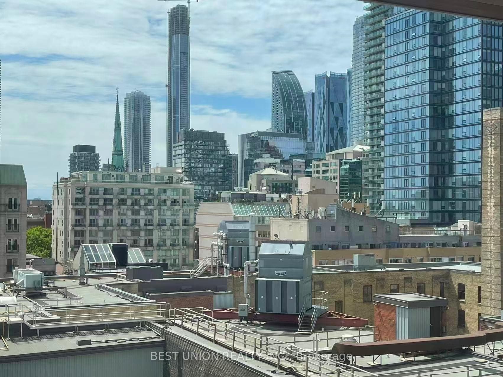 100 Queen Street Unit 1007, Toronto C08