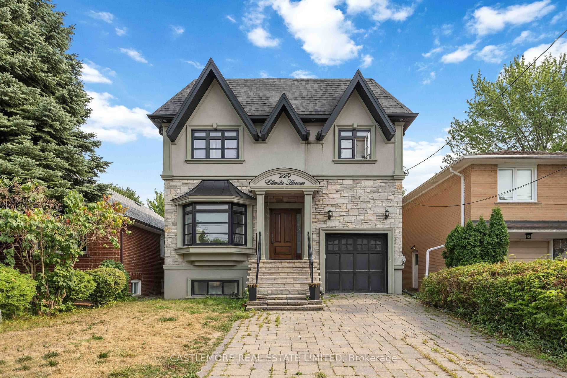 229 Ellerslie Avenue, Thornhill / Willowdale, ON M2N 1Y3 - Photo 1