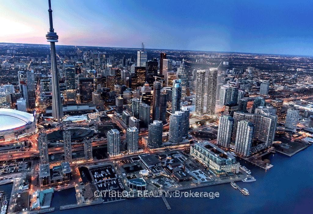 88 Harbour Street Unit 2011, Toronto C01
