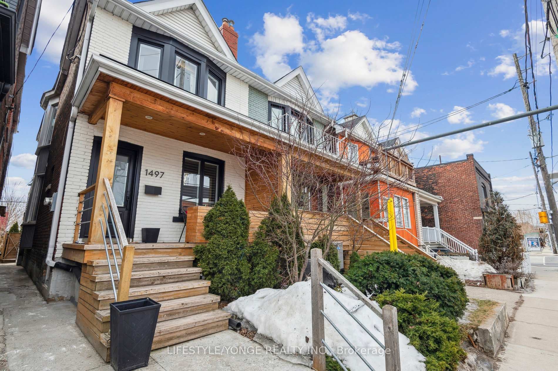 1497 Dupont Street Unit Main&Upper, Bloor West Village / Swansea, ON M6P 3S2 - Photo 1