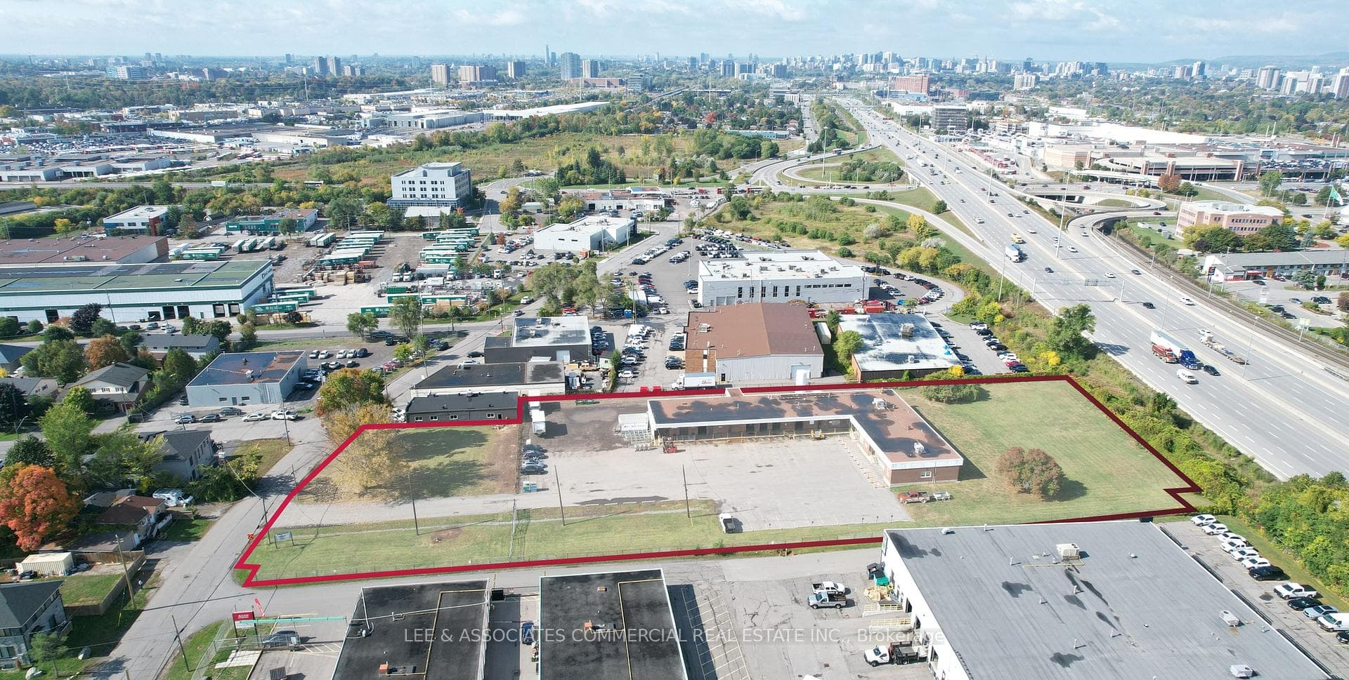 1101 Parisien Street, Cyrville - Carson Grove - Pineview, ON K1B 3N3 - Photo 1