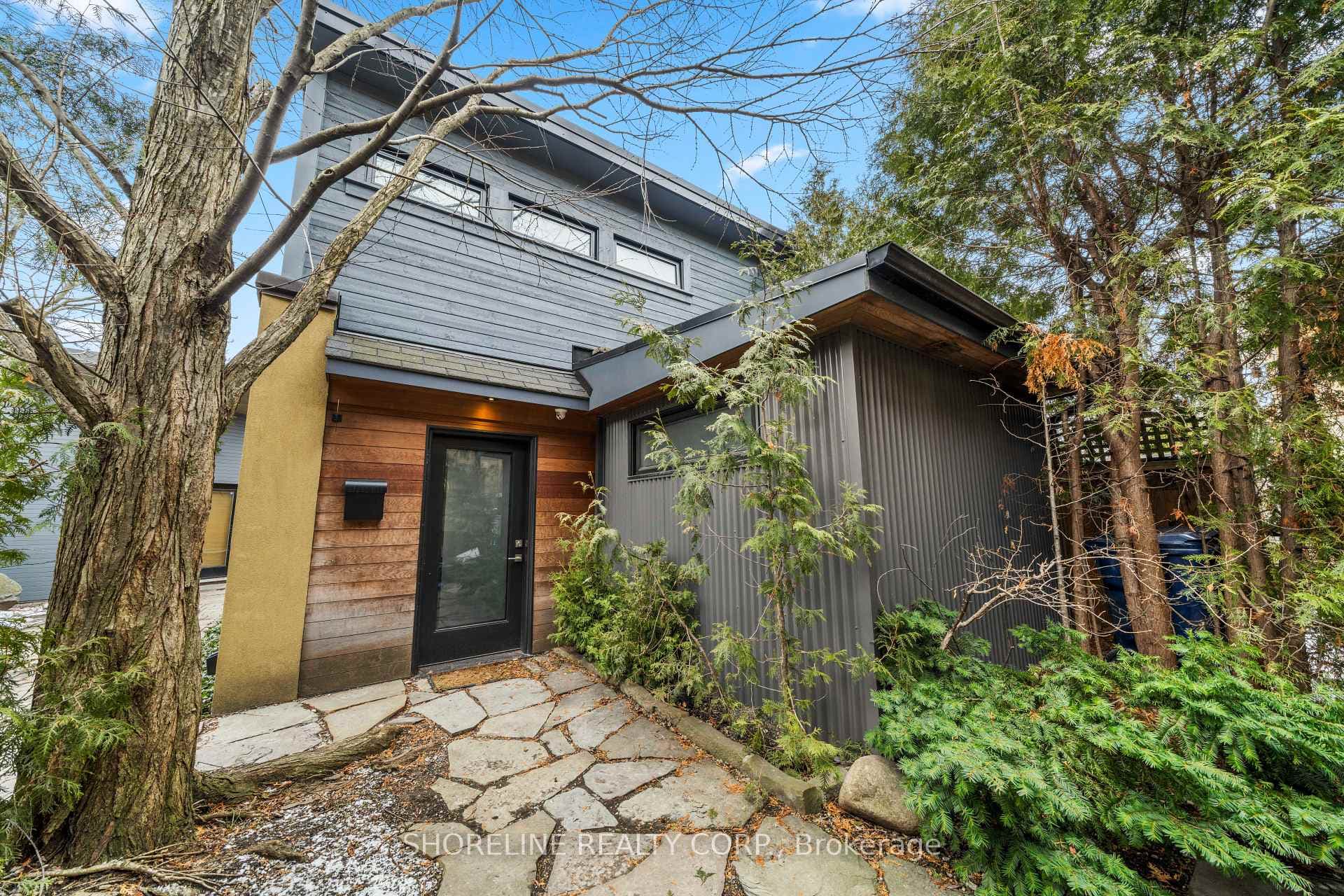 162 Rusholme Road Unit Coach House, Downtown Toronto / Waterfront, ON M6H 2Y7 - Photo 1