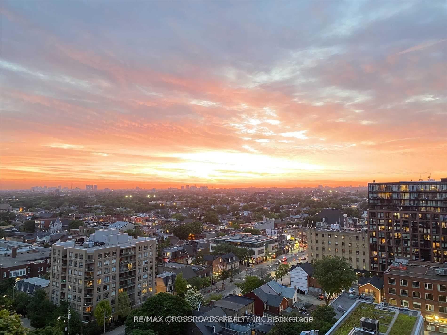 525 Adelaide Street Unit Lph11, Downtown Toronto / Waterfront, ON M5V 1T6 - Photo 1
