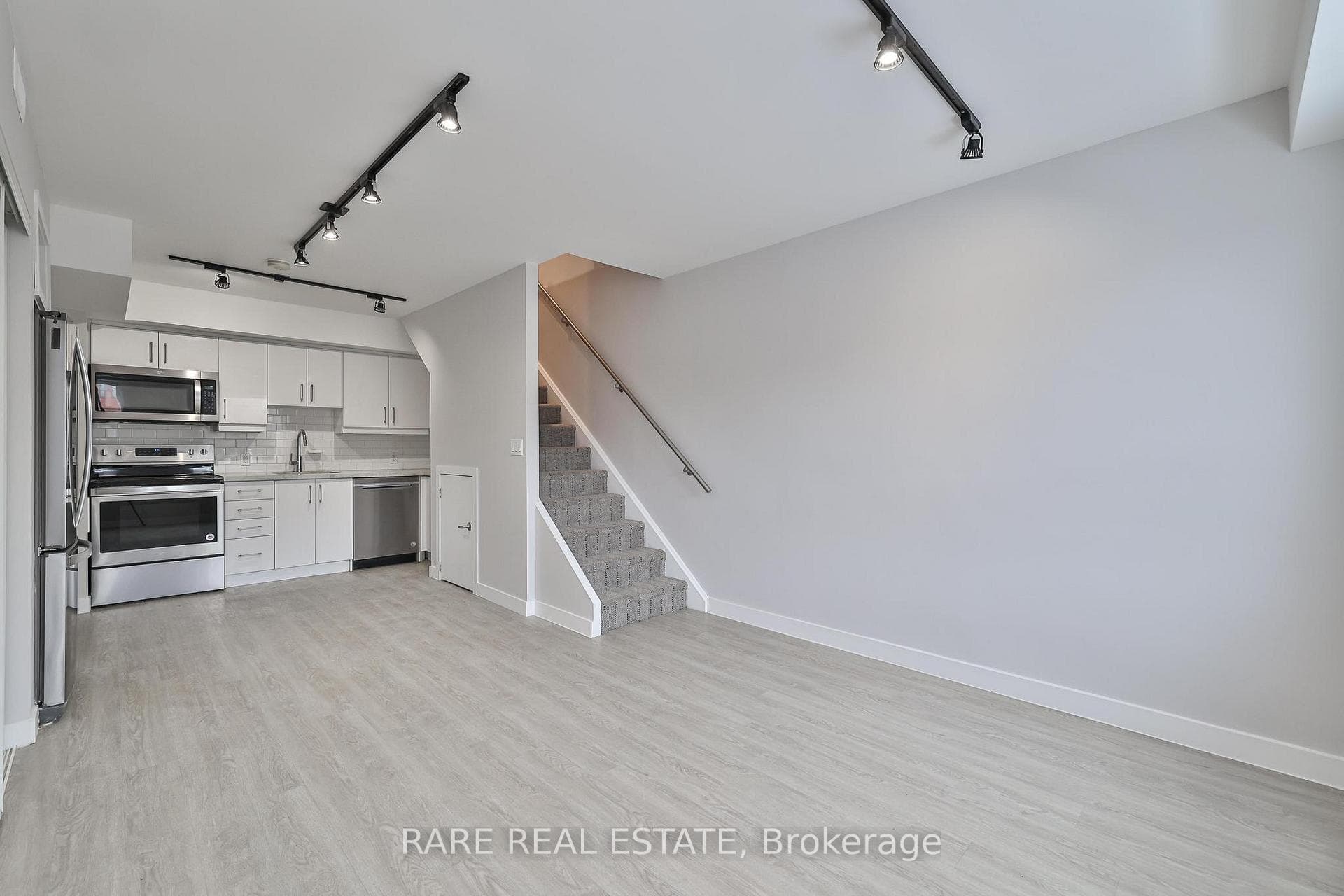592 Marlee Avenue Unit A, York / Weston, ON M6B 3J5 - Photo 1