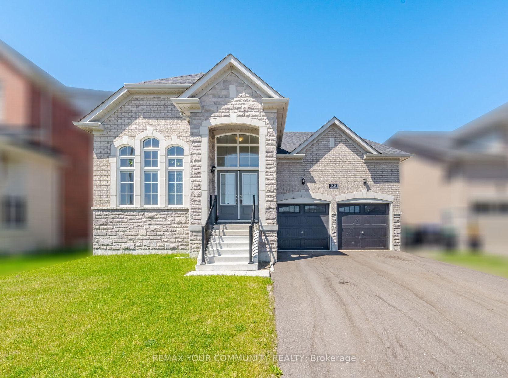 1646 Webster Boulevard, Innisfil, ON L9S 0P7 - Photo 1