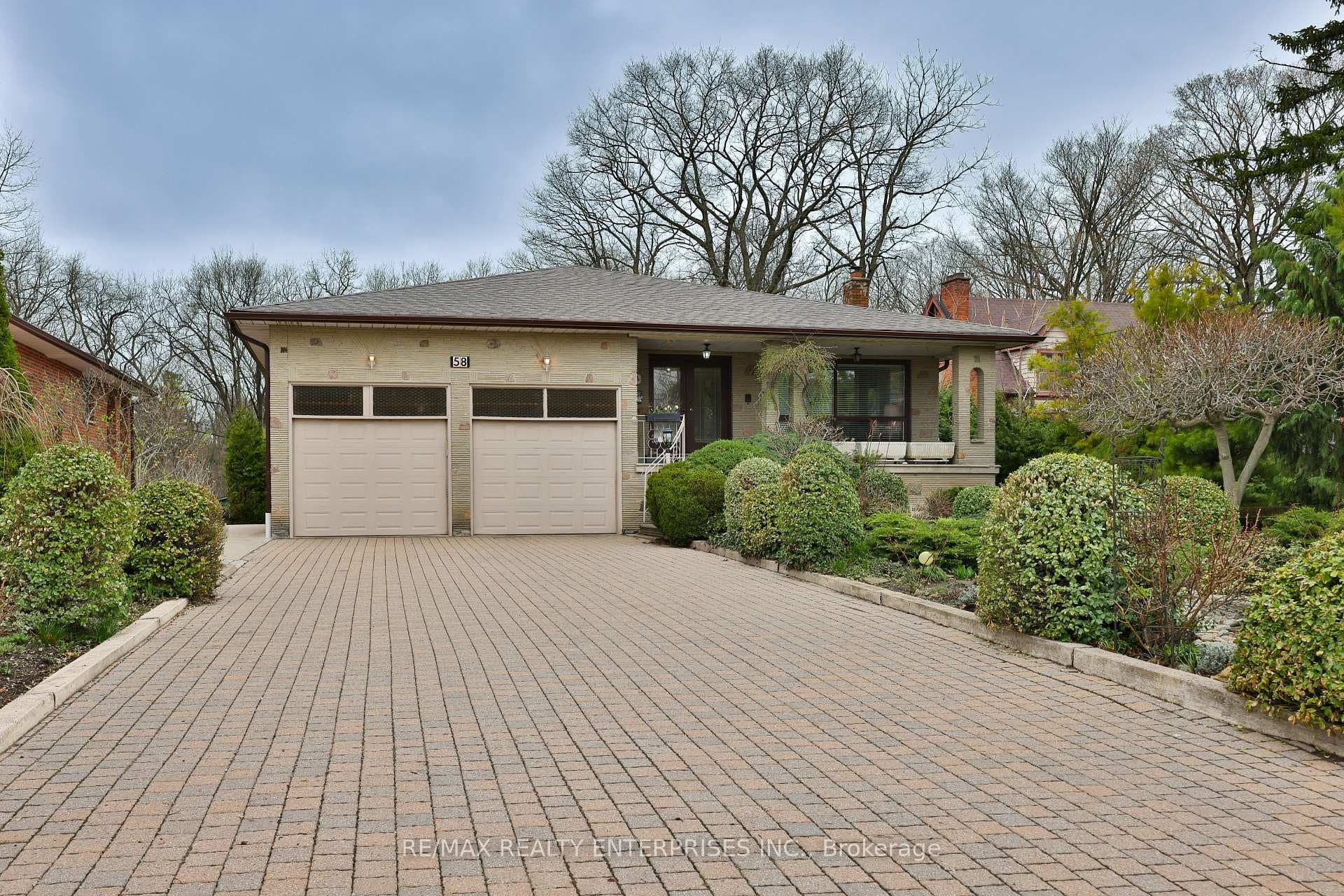 58 North Park Drive, York / Weston, ON M6L 1K2 - Photo 1