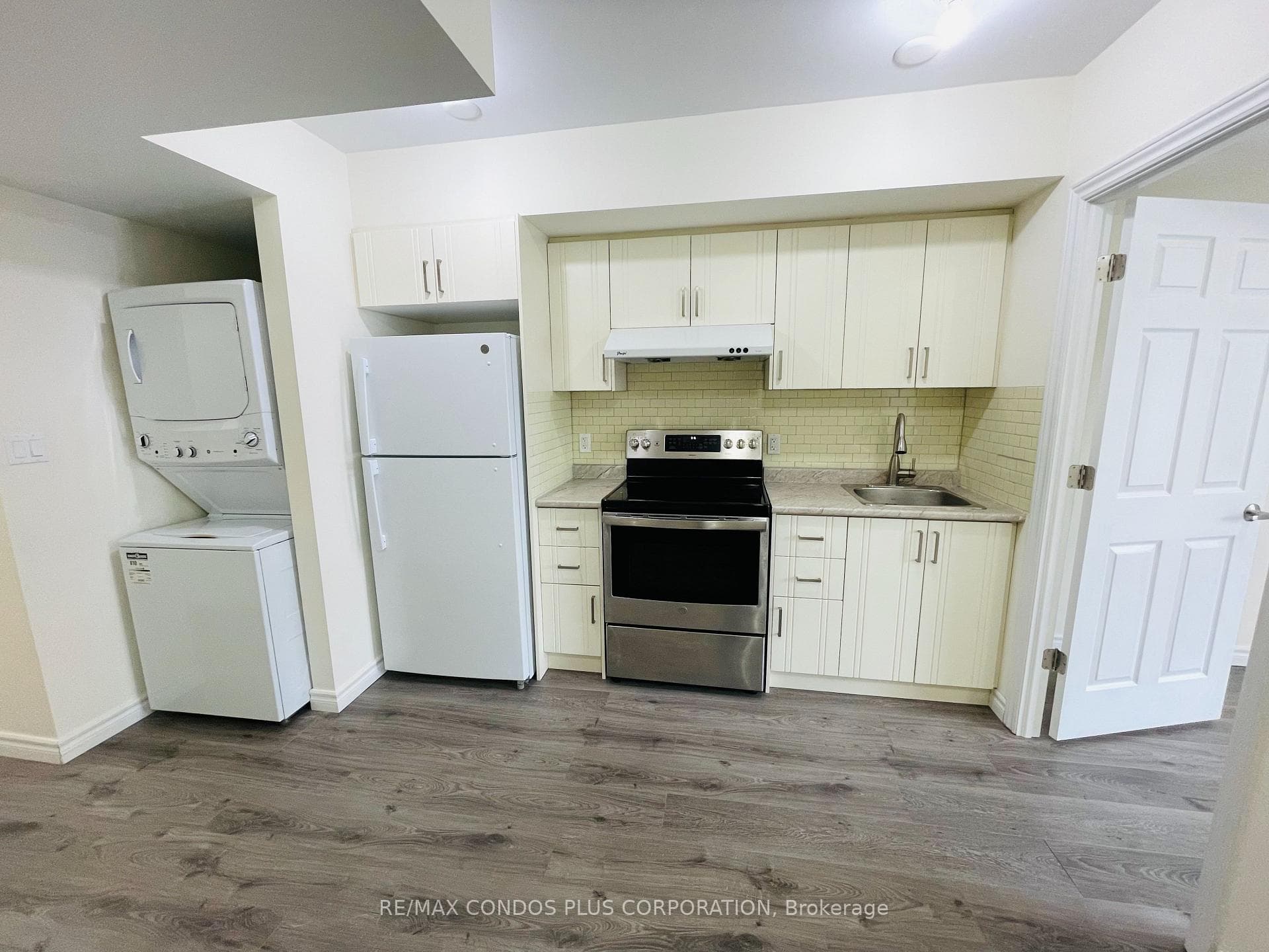 721 Danforth Avenue Unit 2A, Danforth / East York, ON M4J 1L2 - Photo 1