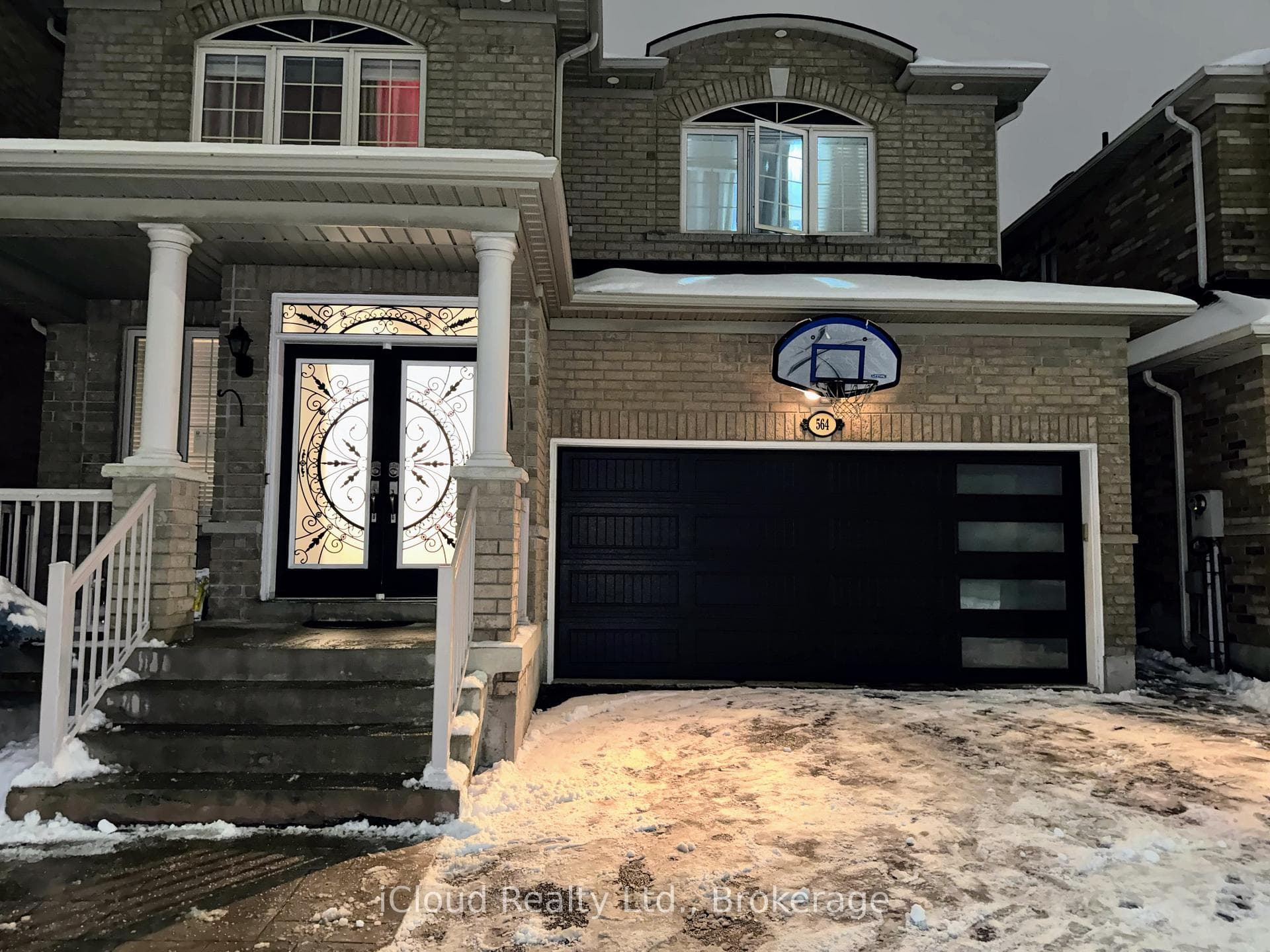 564 Fernforest Drive, Brampton, ON L6R 0V8 - Photo 1